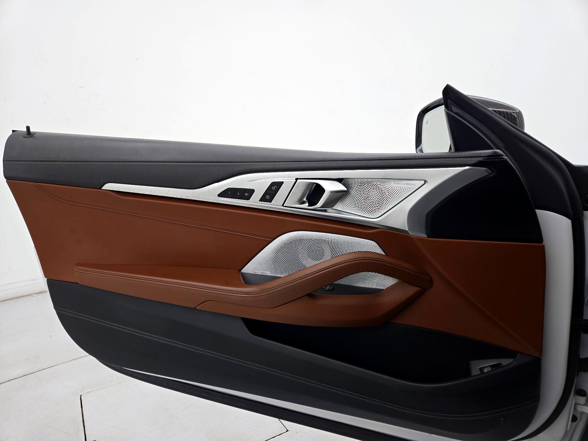Thumbnail: 2019 BMW 8 Series - 12