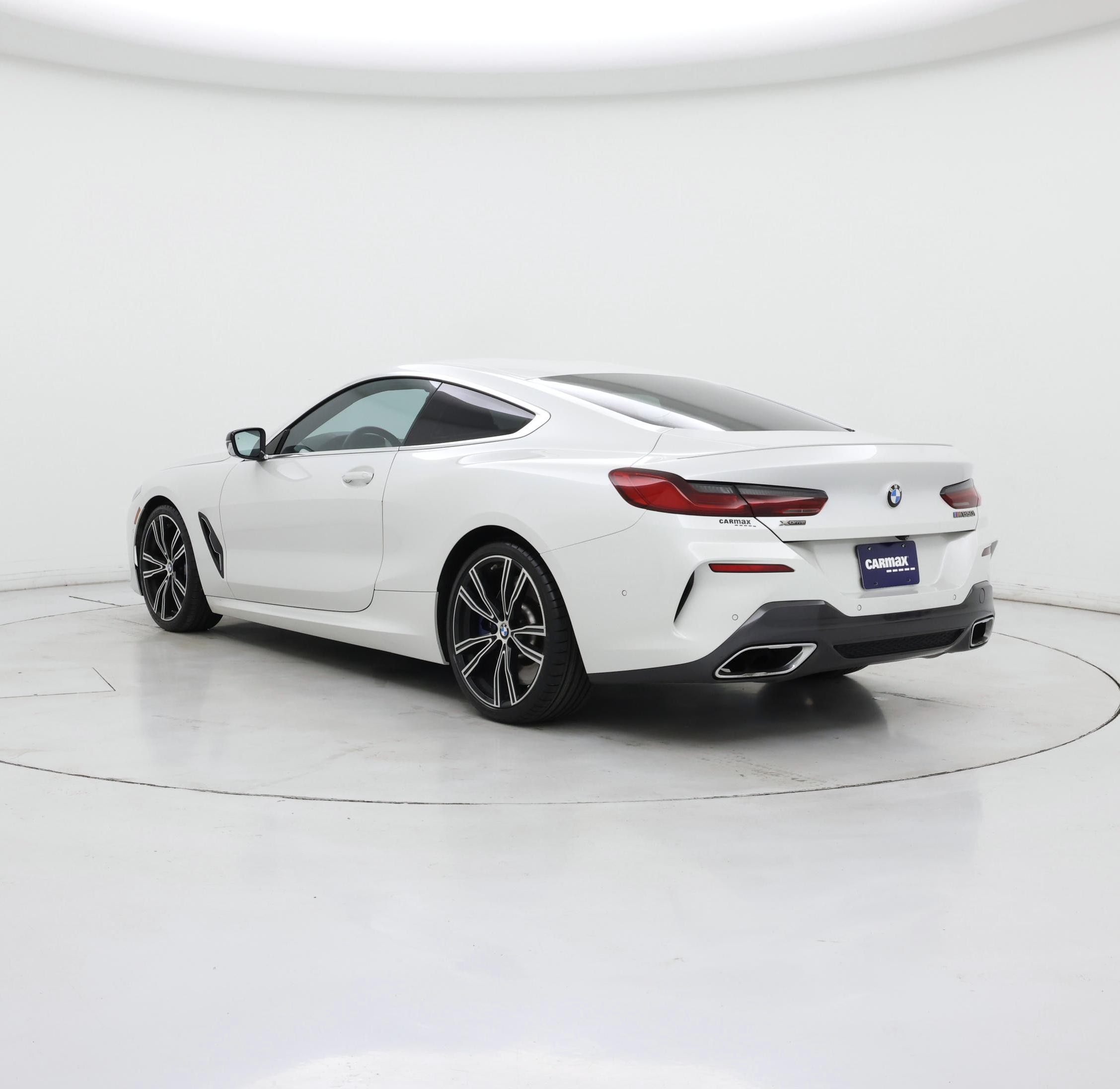 Thumbnail: 2019 BMW 8 Series - 2