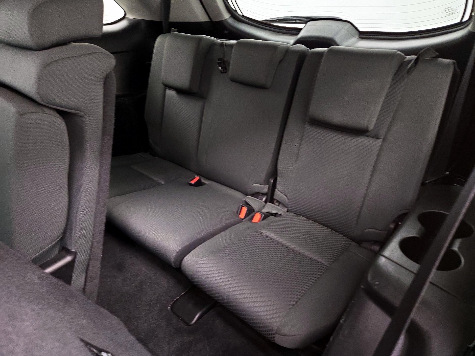 Thumbnail: 2019 Toyota Highlander - 20