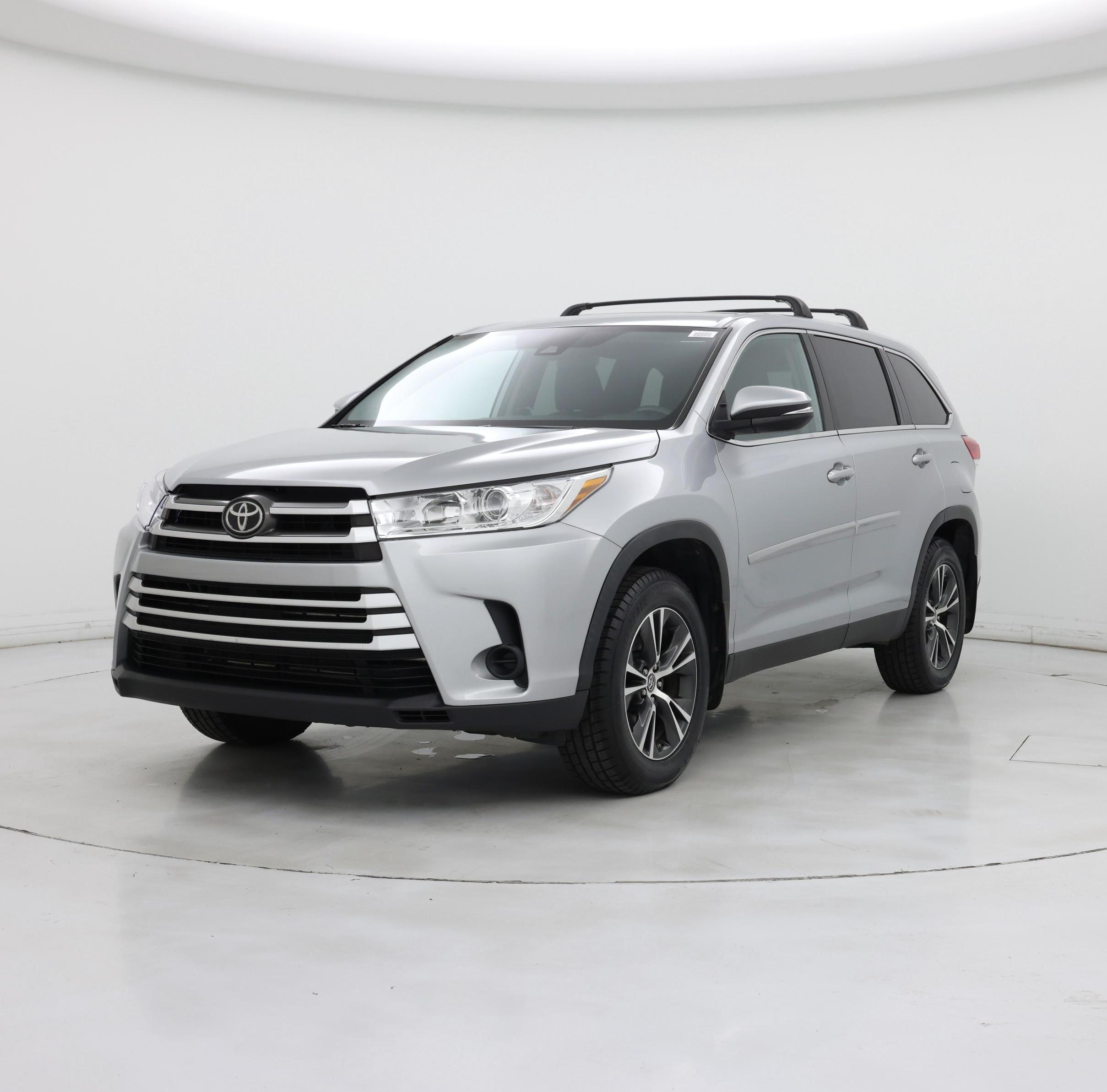 Thumbnail: 2019 Toyota Highlander - 4