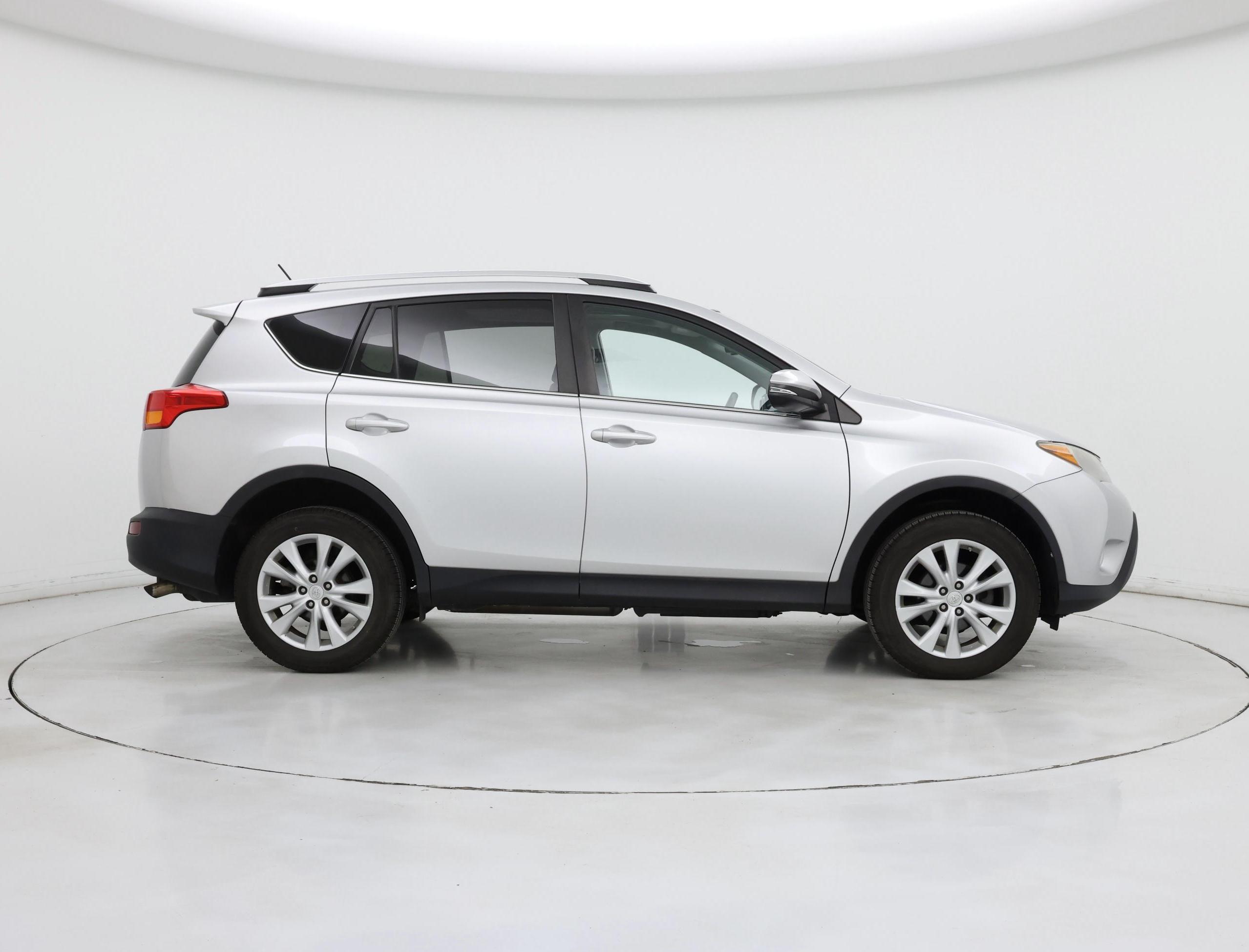Thumbnail: 2015 Toyota RAV4 - 7