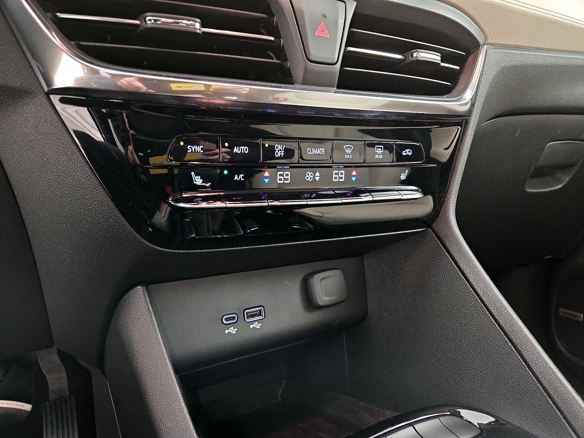 Thumbnail: 2024 Buick Encore GX - 16