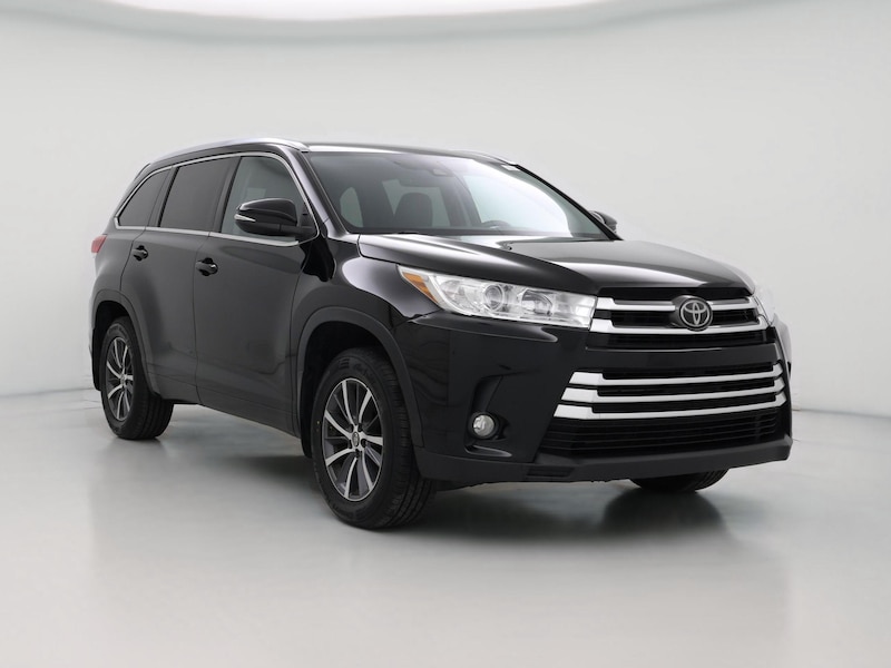 2017 Toyota Highlander XLE -
                  Merrillville, IN