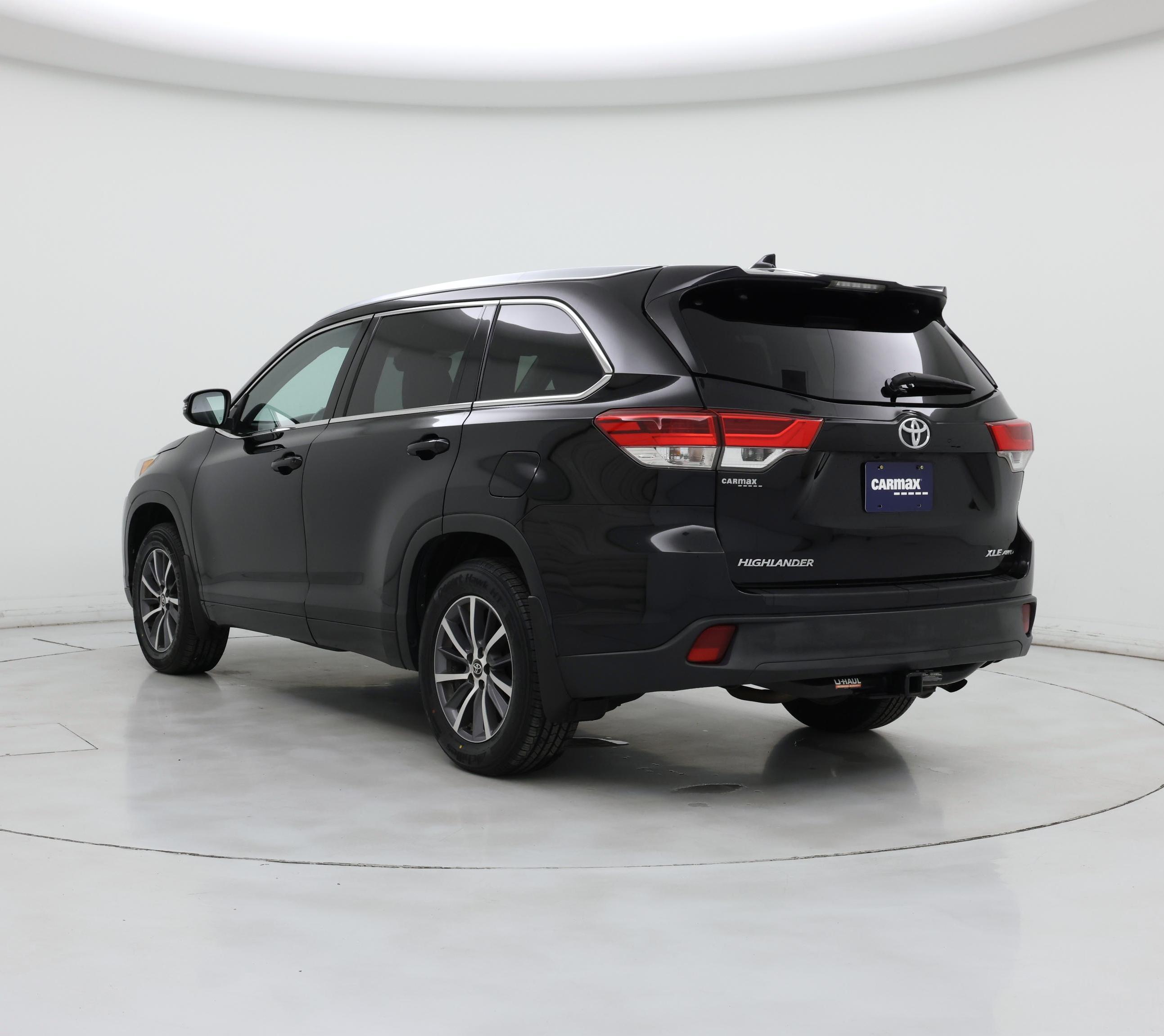 Thumbnail: 2017 Toyota Highlander - 2