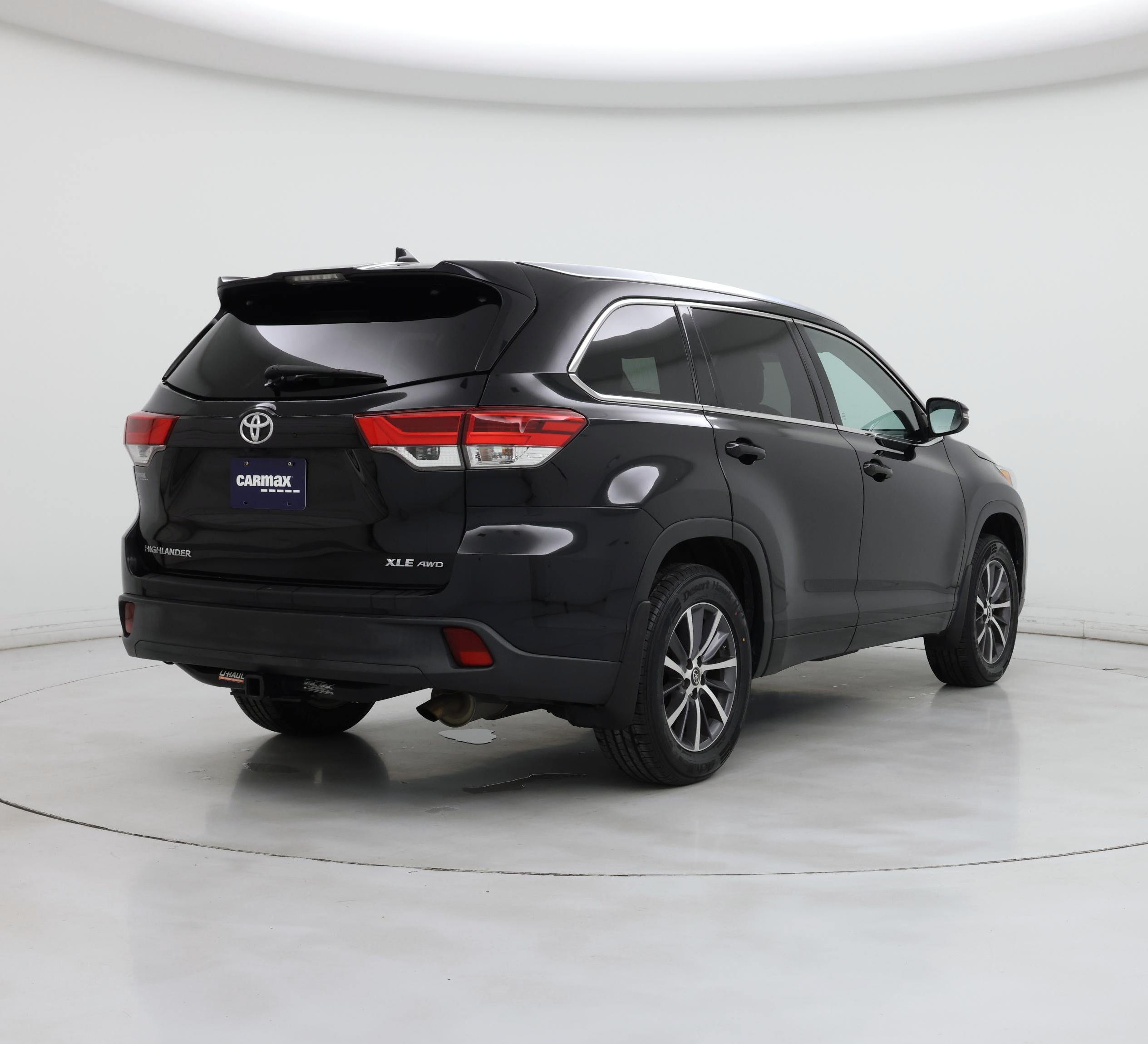 Thumbnail: 2017 Toyota Highlander - 8