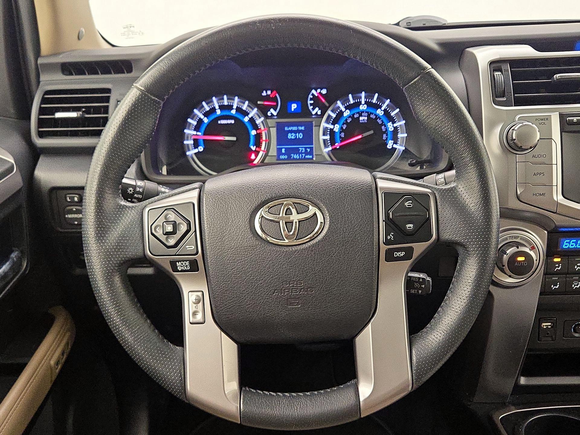 Thumbnail: 2015 Toyota 4Runner - 10
