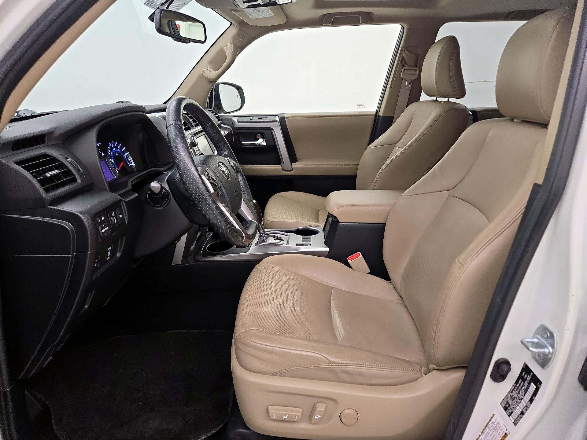 Thumbnail: 2015 Toyota 4Runner - 11