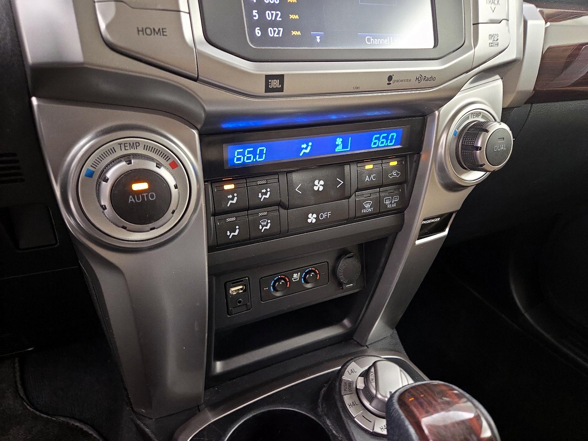 Thumbnail: 2015 Toyota 4Runner - 16