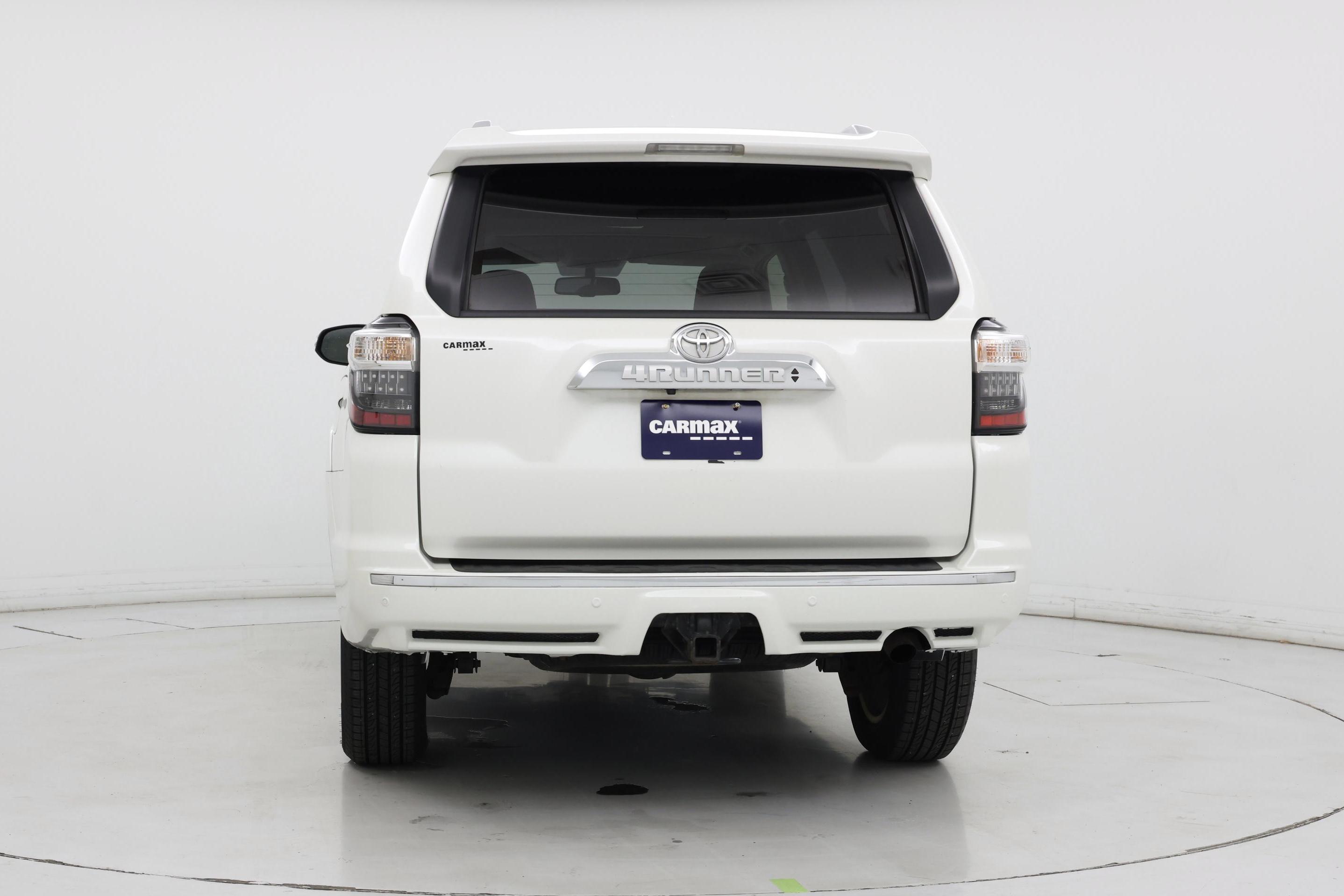 Thumbnail: 2015 Toyota 4Runner - 6