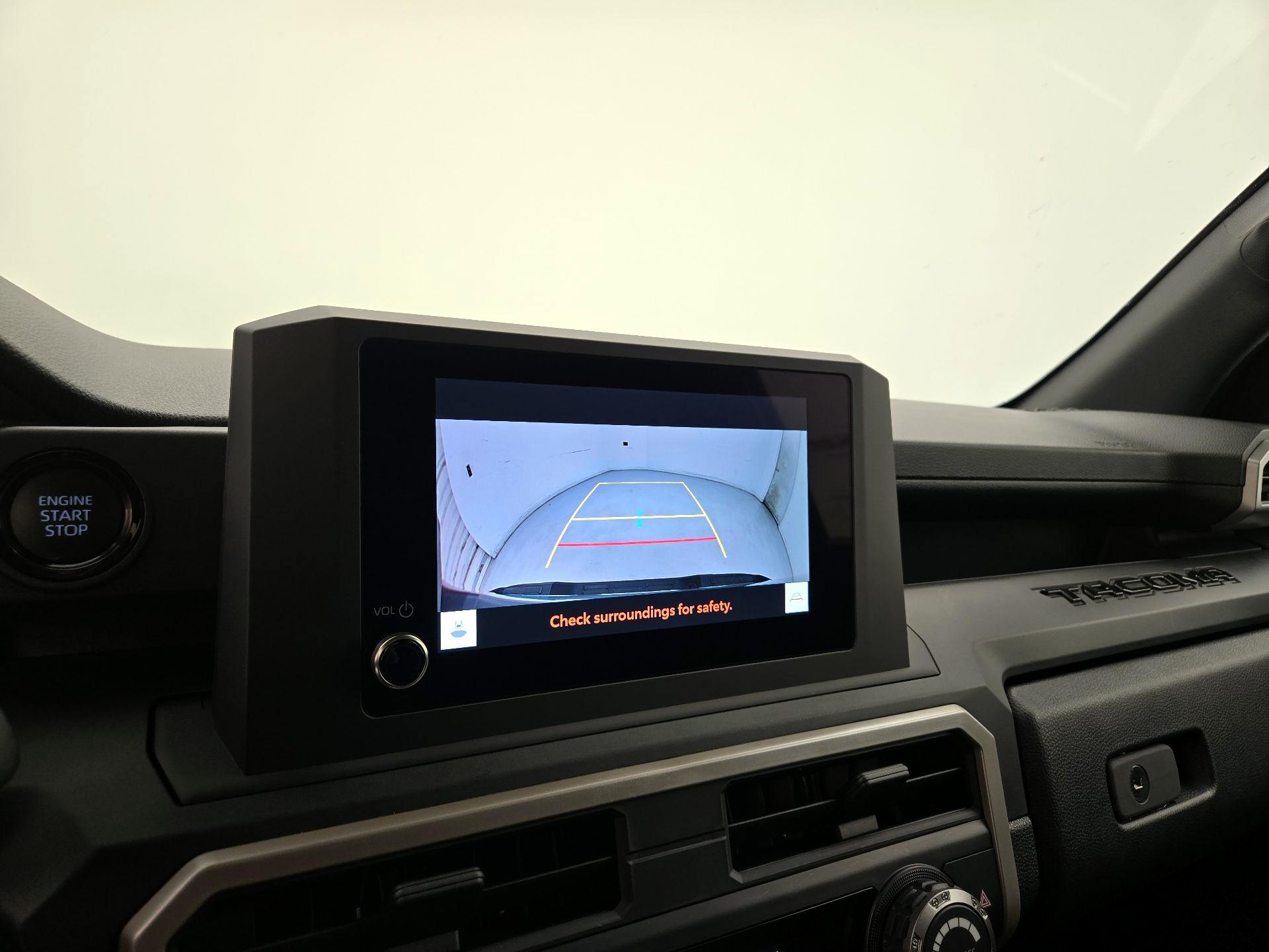 Thumbnail: 2024 Toyota Tacoma - 14