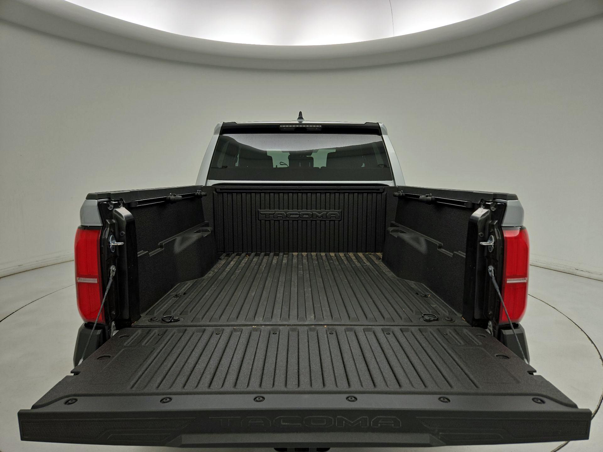 Thumbnail: 2024 Toyota Tacoma - 20