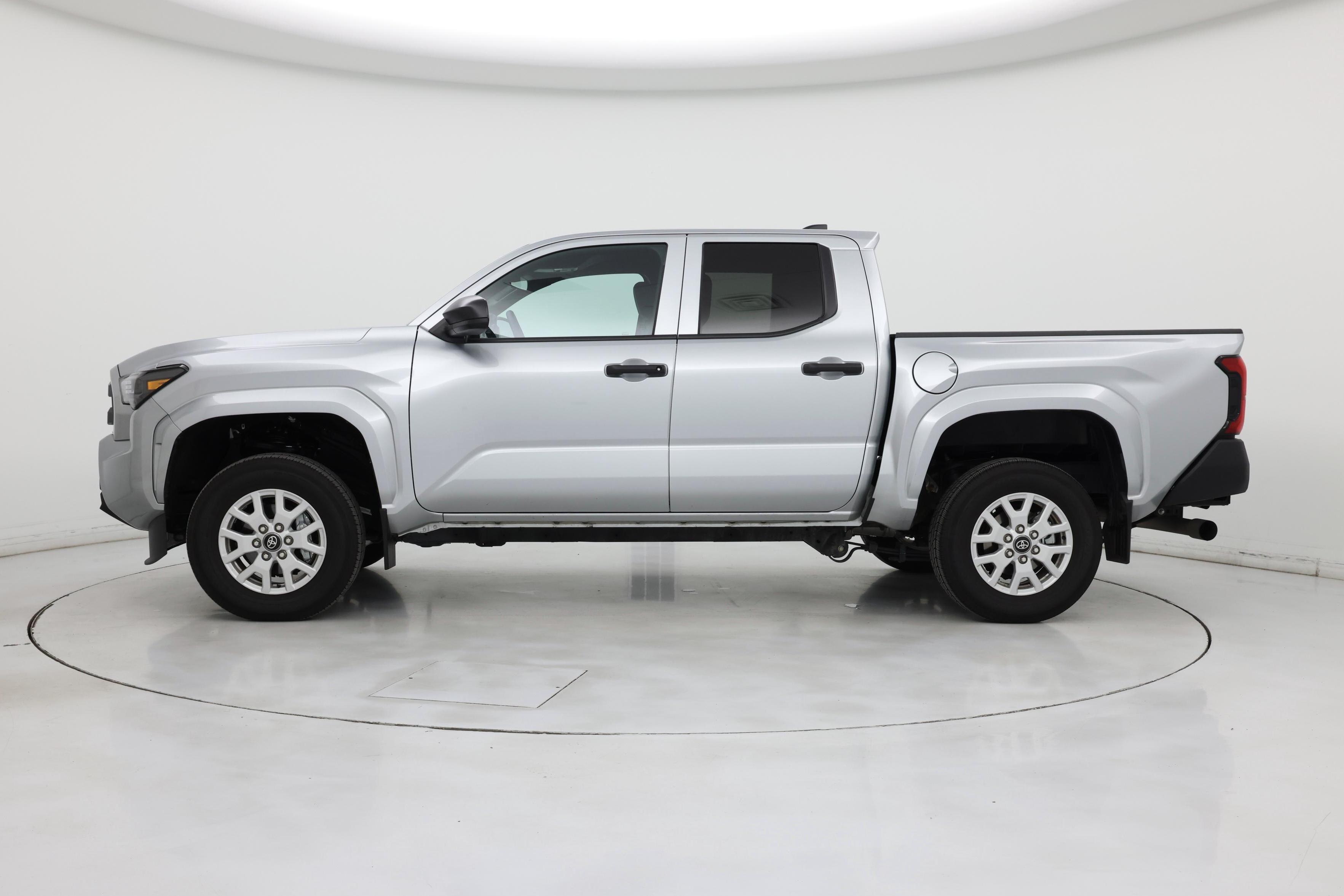 Thumbnail: 2024 Toyota Tacoma - 3