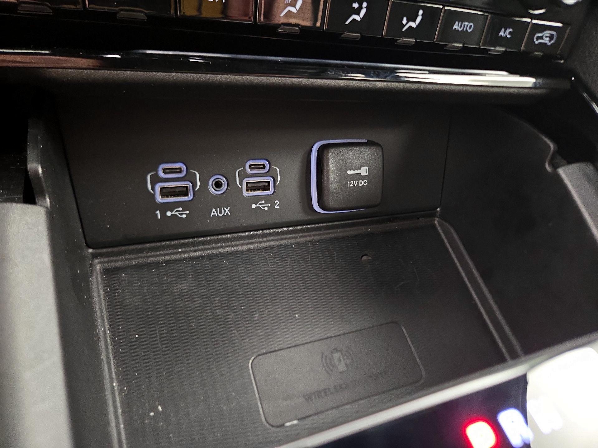 Thumbnail: 2023 Jeep Grand Cherokee - 18