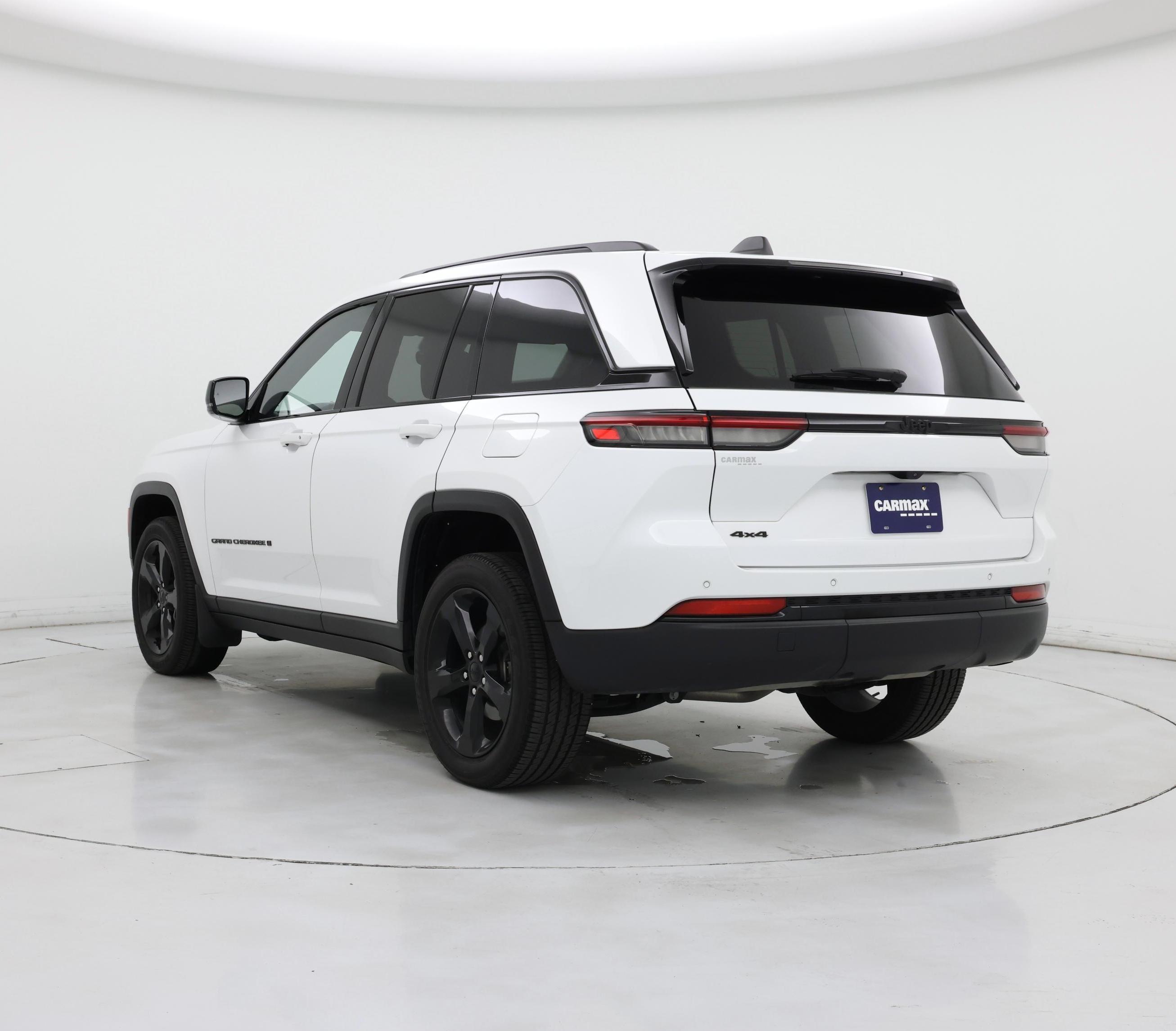 Thumbnail: 2023 Jeep Grand Cherokee - 2