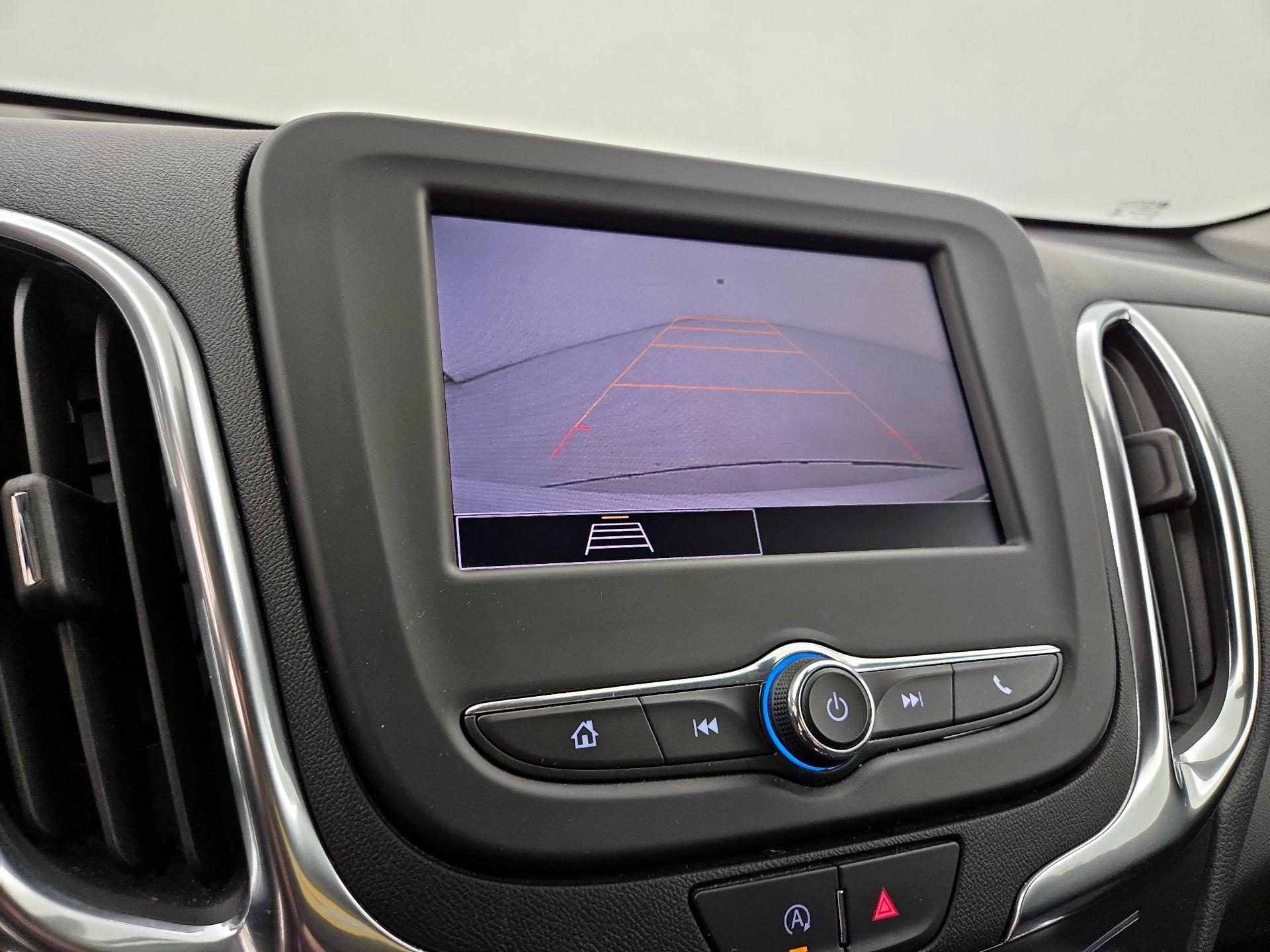 Thumbnail: 2022 Chevrolet Equinox - 14