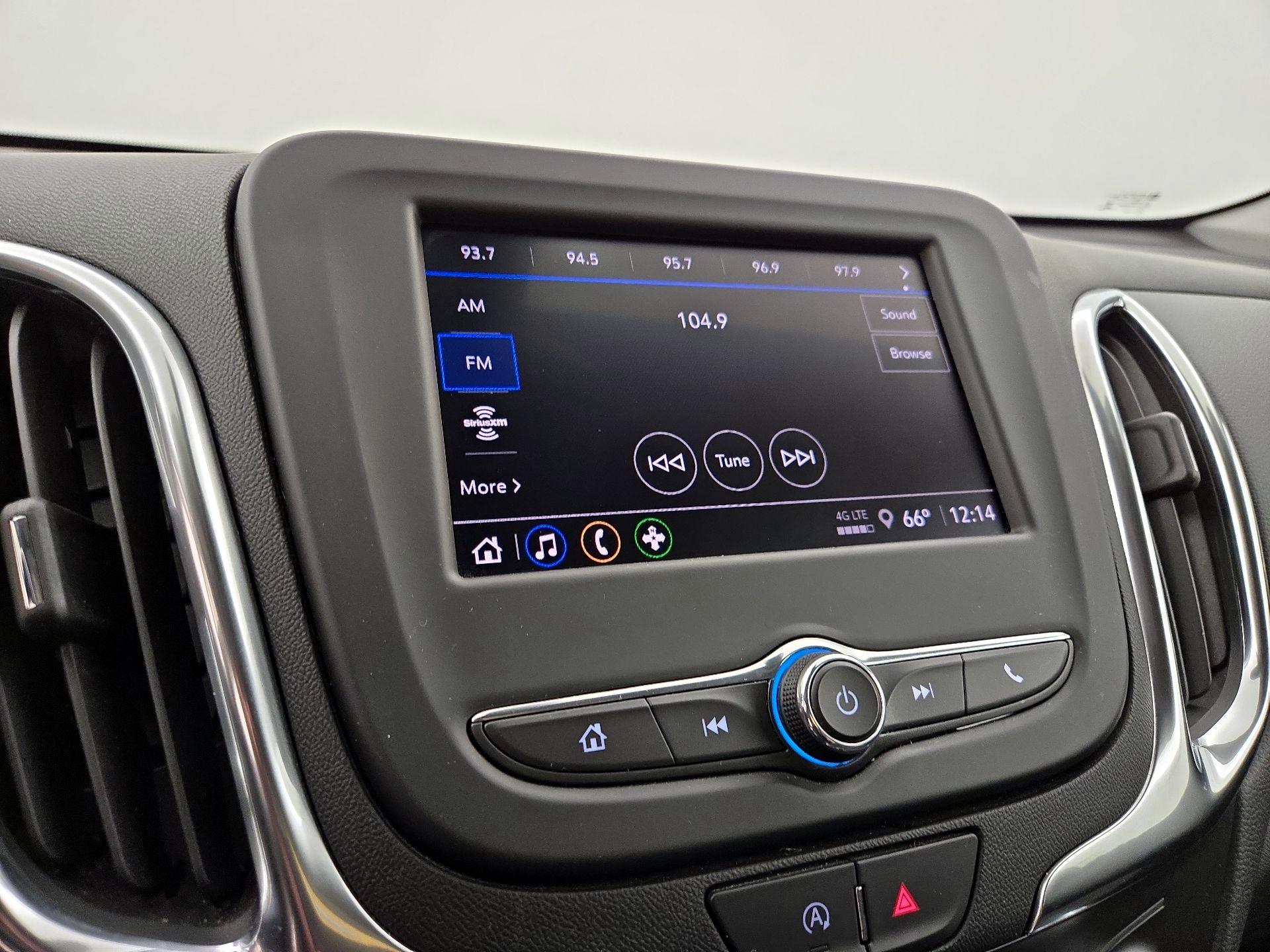 Thumbnail: 2022 Chevrolet Equinox - 15