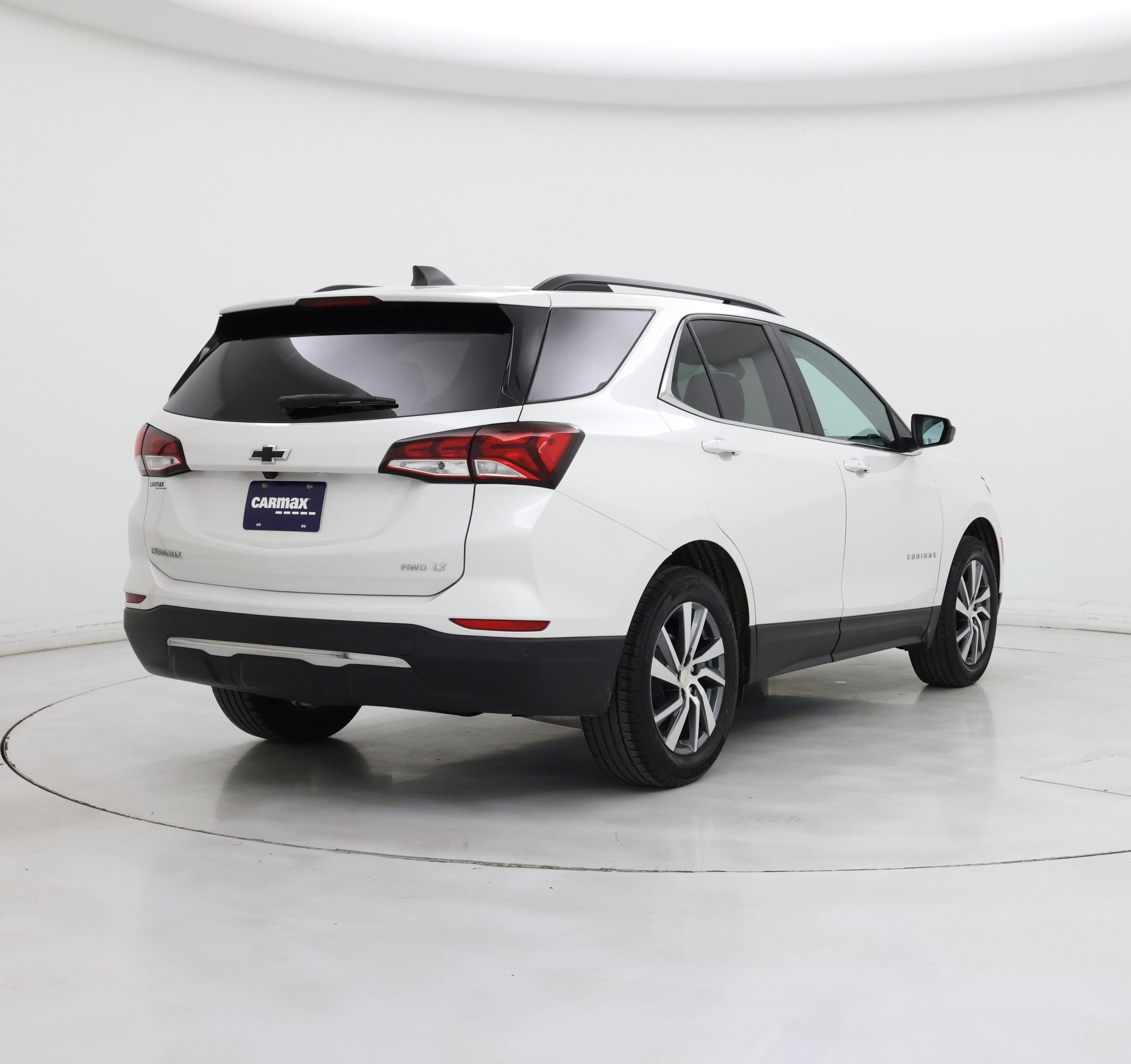 Thumbnail: 2022 Chevrolet Equinox - 8
