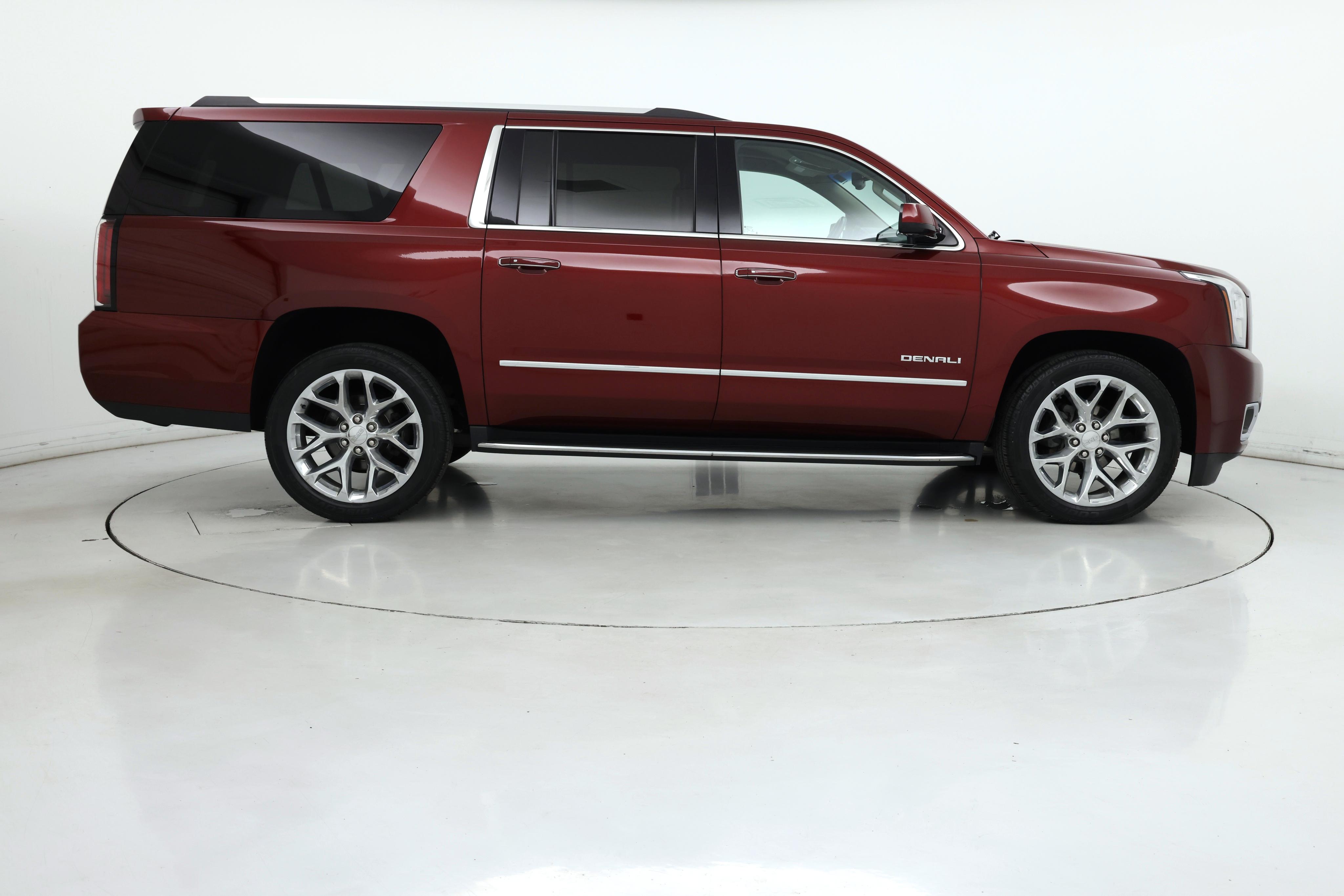 Thumbnail: 2018 GMC Yukon XL - 7