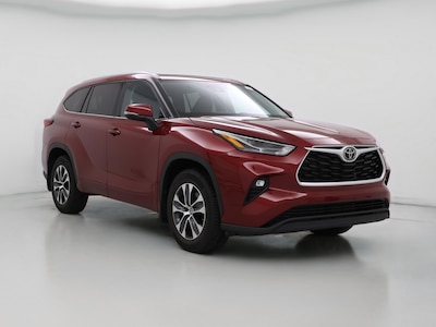 2022 Toyota Highlander XLE -
                  Grand Rapids, MI