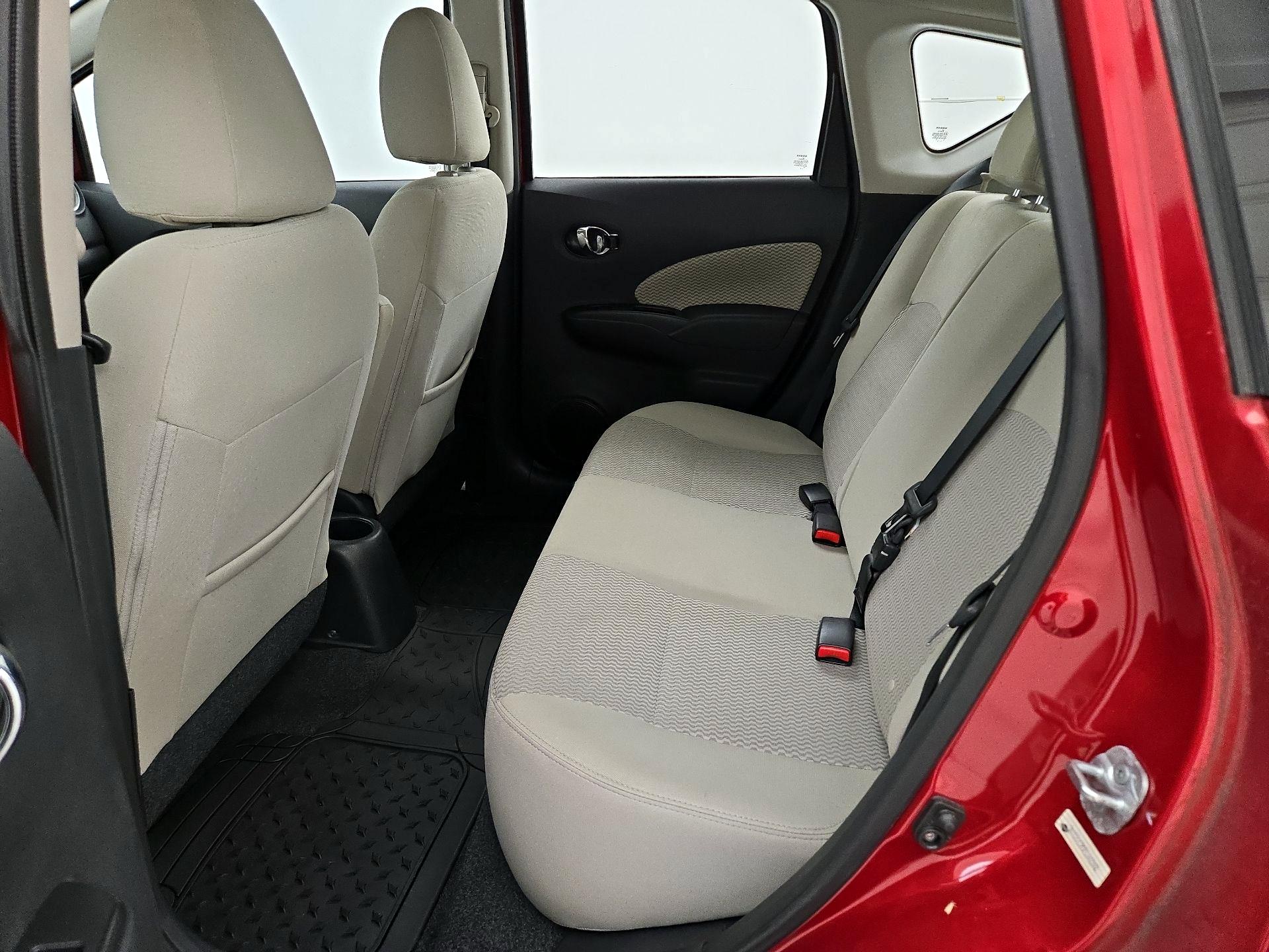 Thumbnail: 2015 Nissan Versa Note - 18