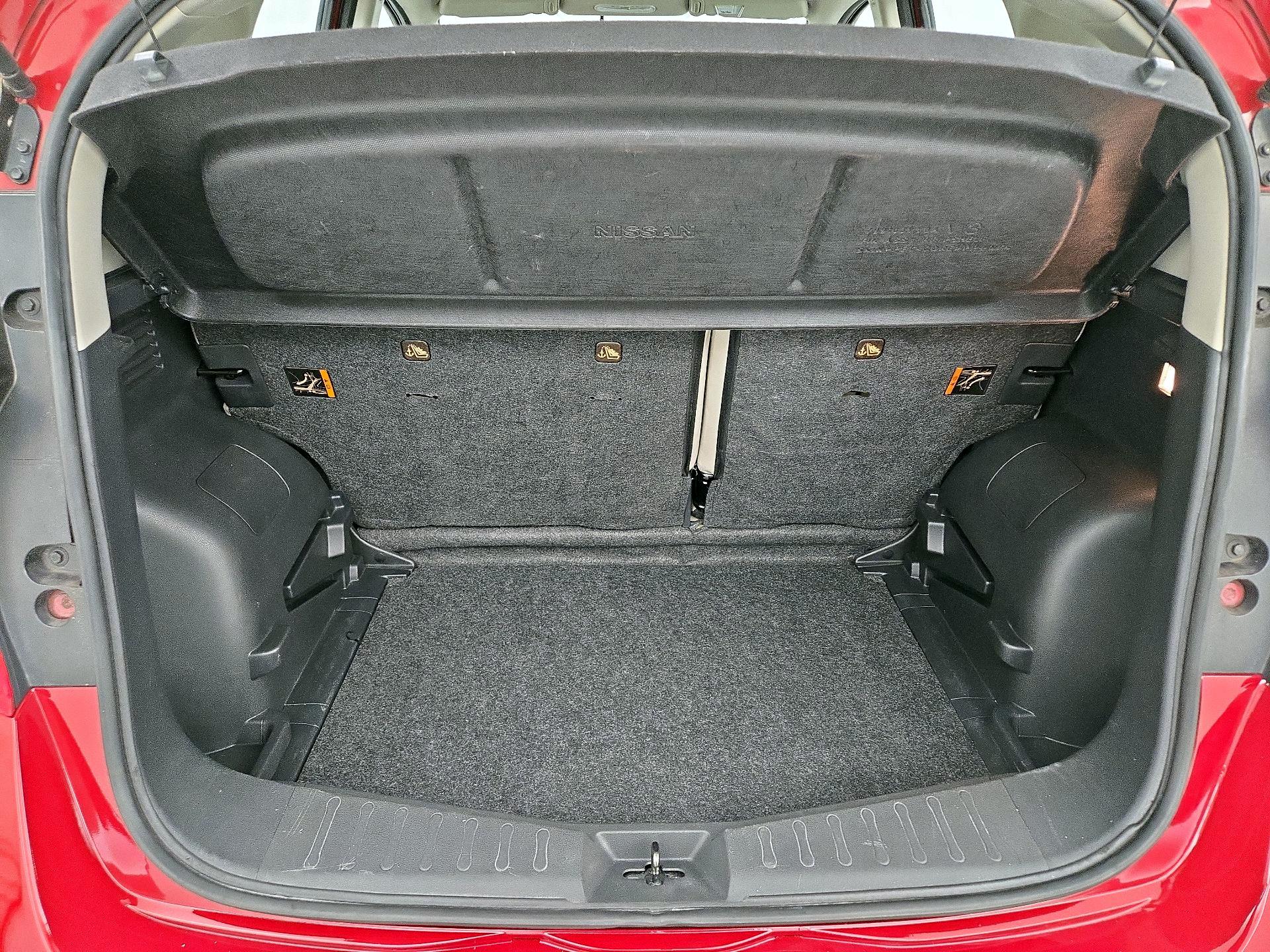 Thumbnail: 2015 Nissan Versa Note - 19