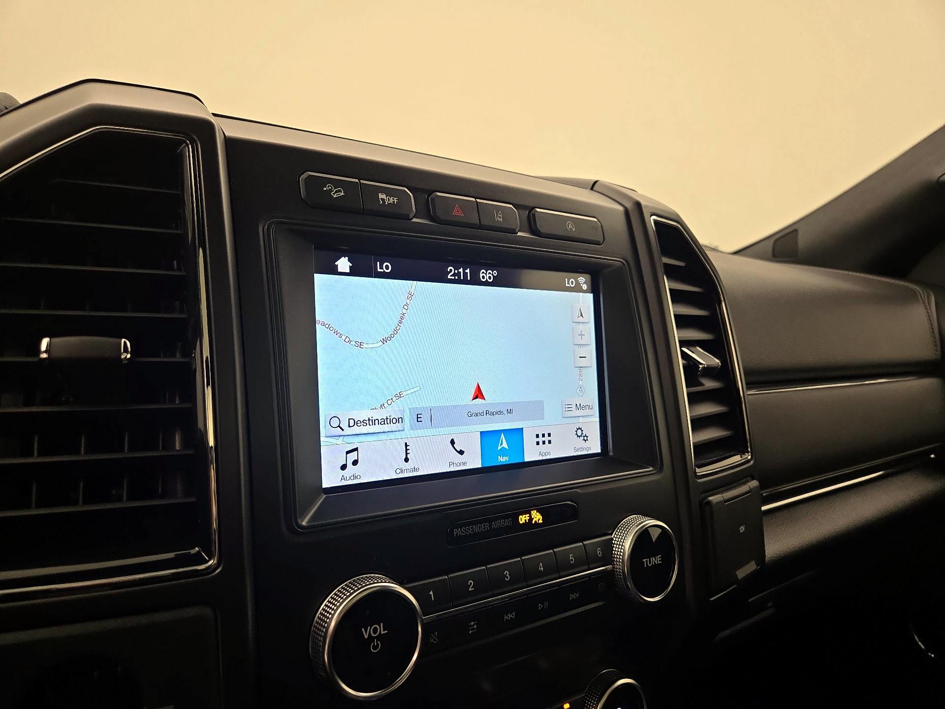 Thumbnail: 2019 Ford Expedition - 12