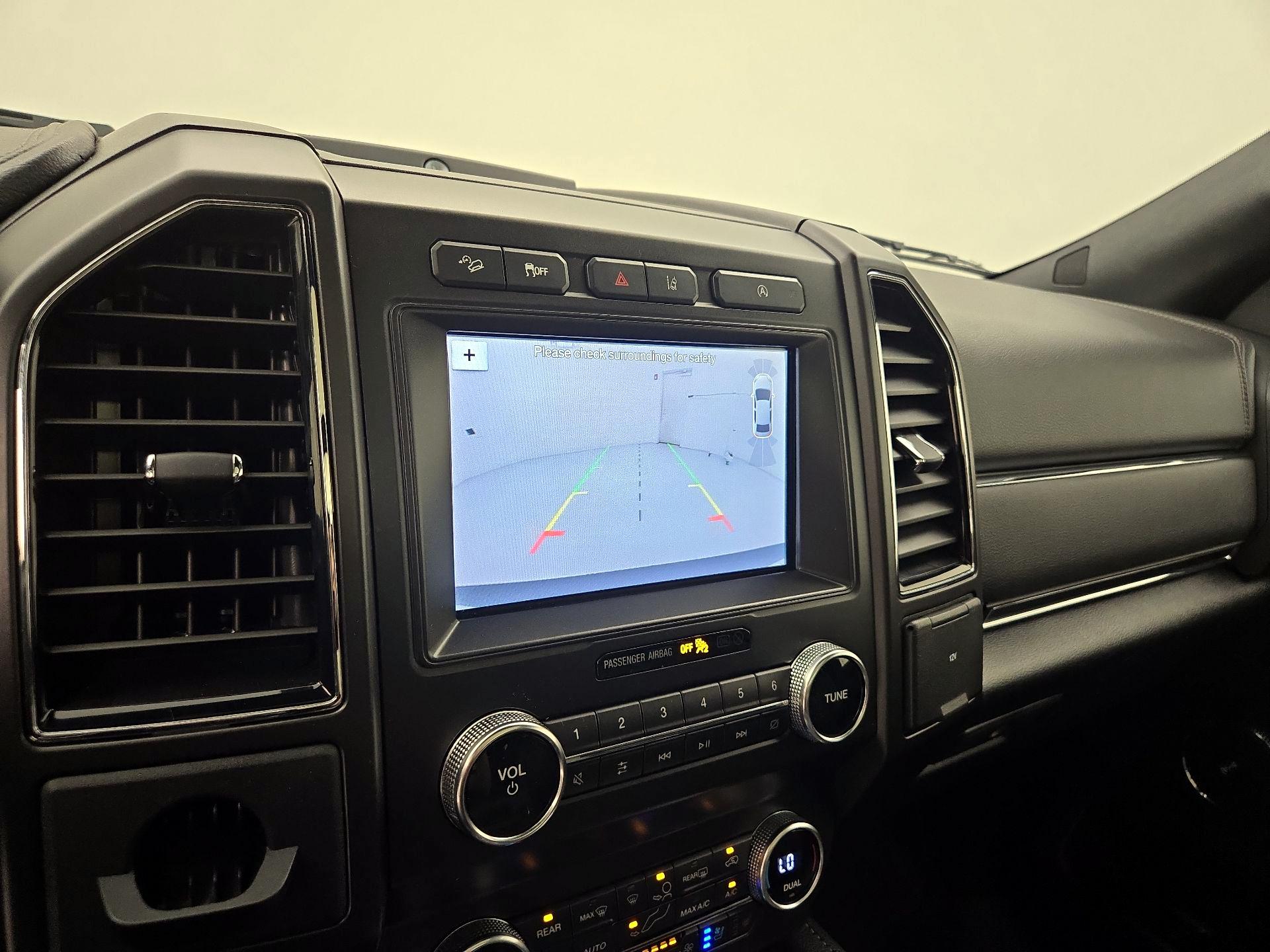 Thumbnail: 2019 Ford Expedition - 13