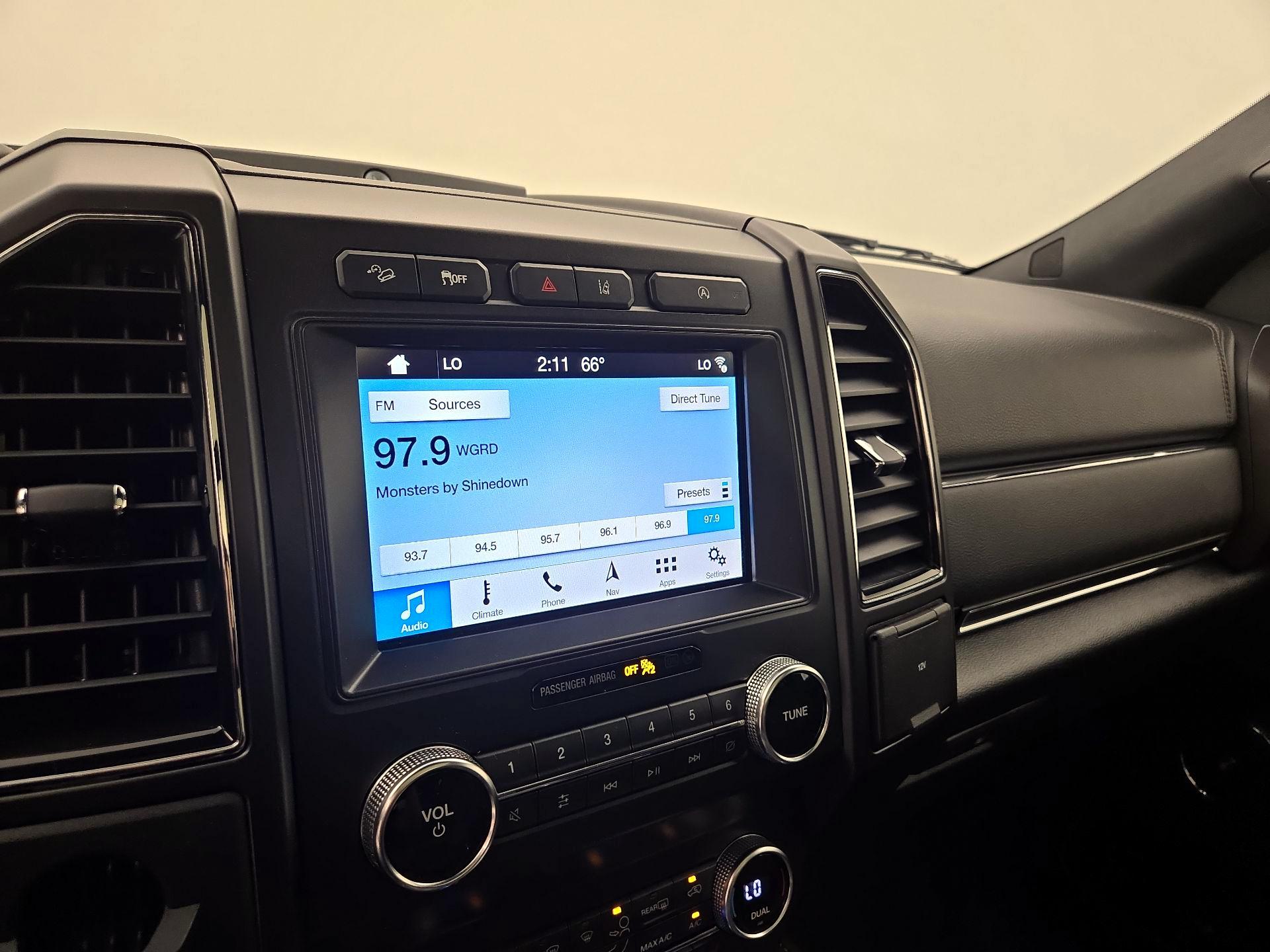 Thumbnail: 2019 Ford Expedition - 14