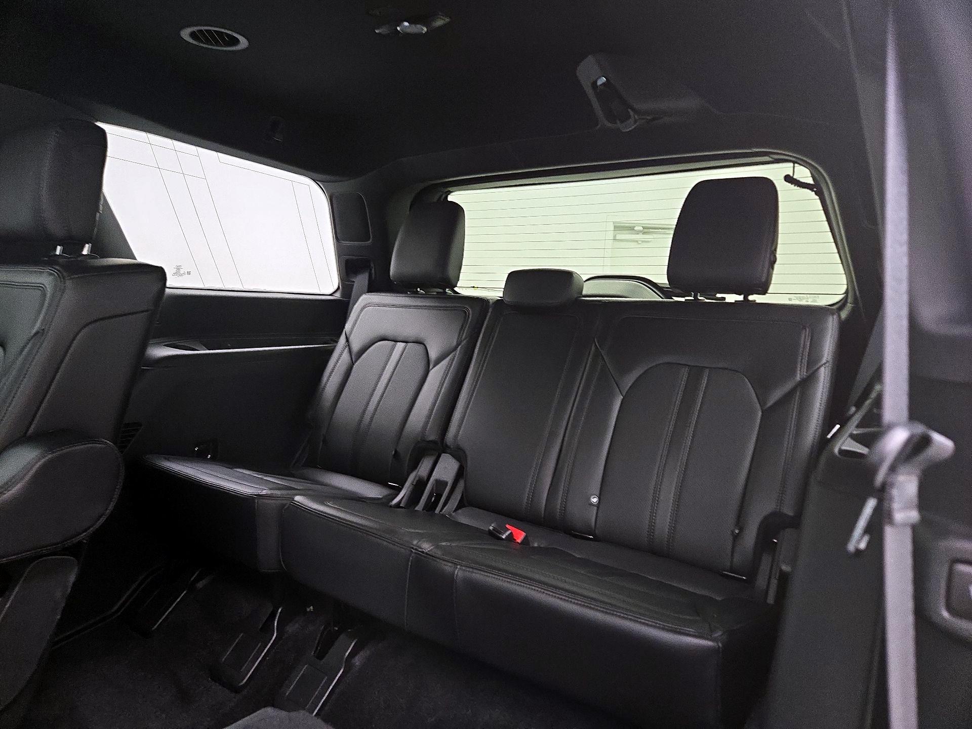 Thumbnail: 2019 Ford Expedition - 20