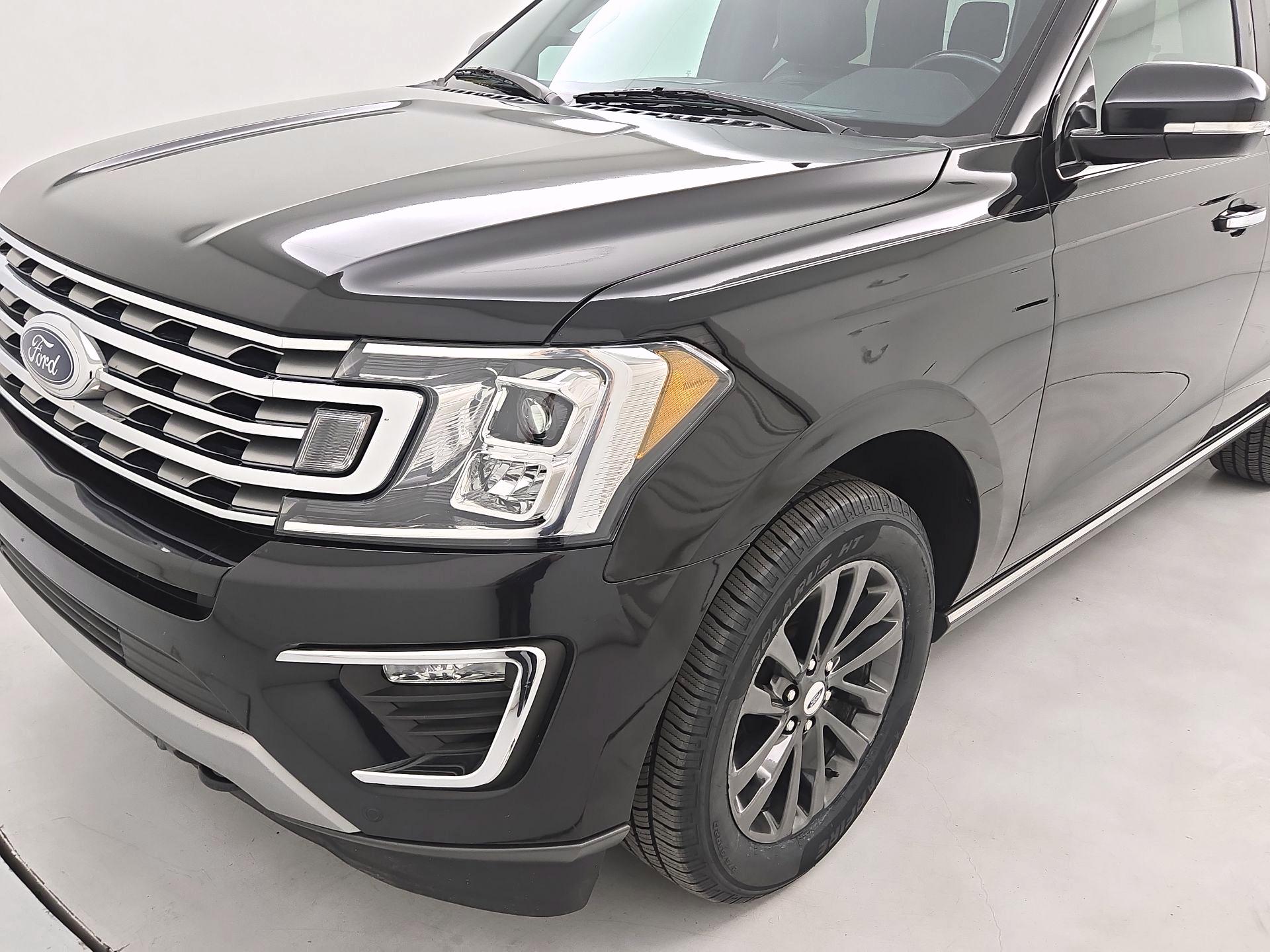 Thumbnail: 2019 Ford Expedition - 3