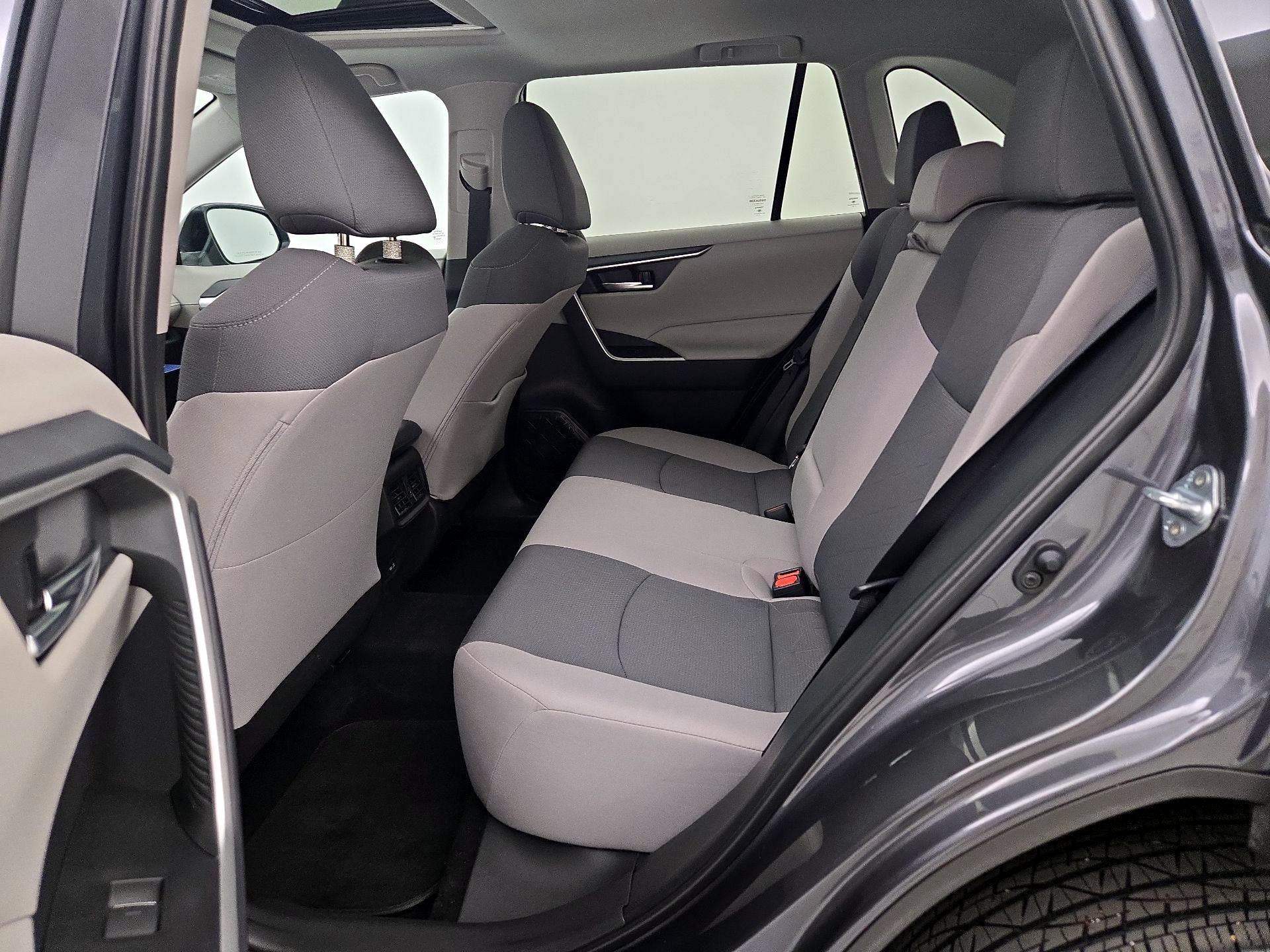 Thumbnail: 2024 Toyota RAV4 - 20