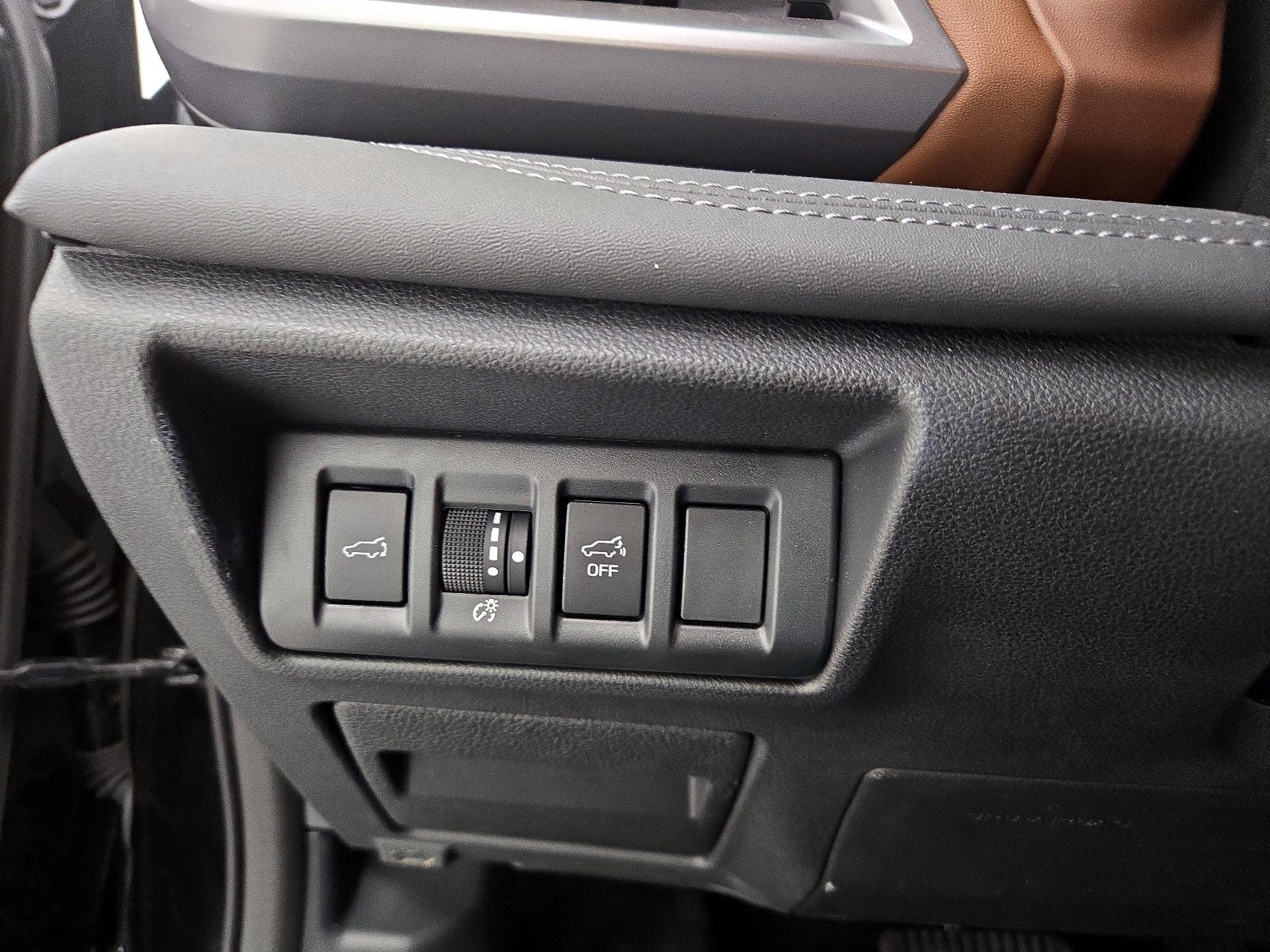 Thumbnail: 2022 Subaru Outback - 11