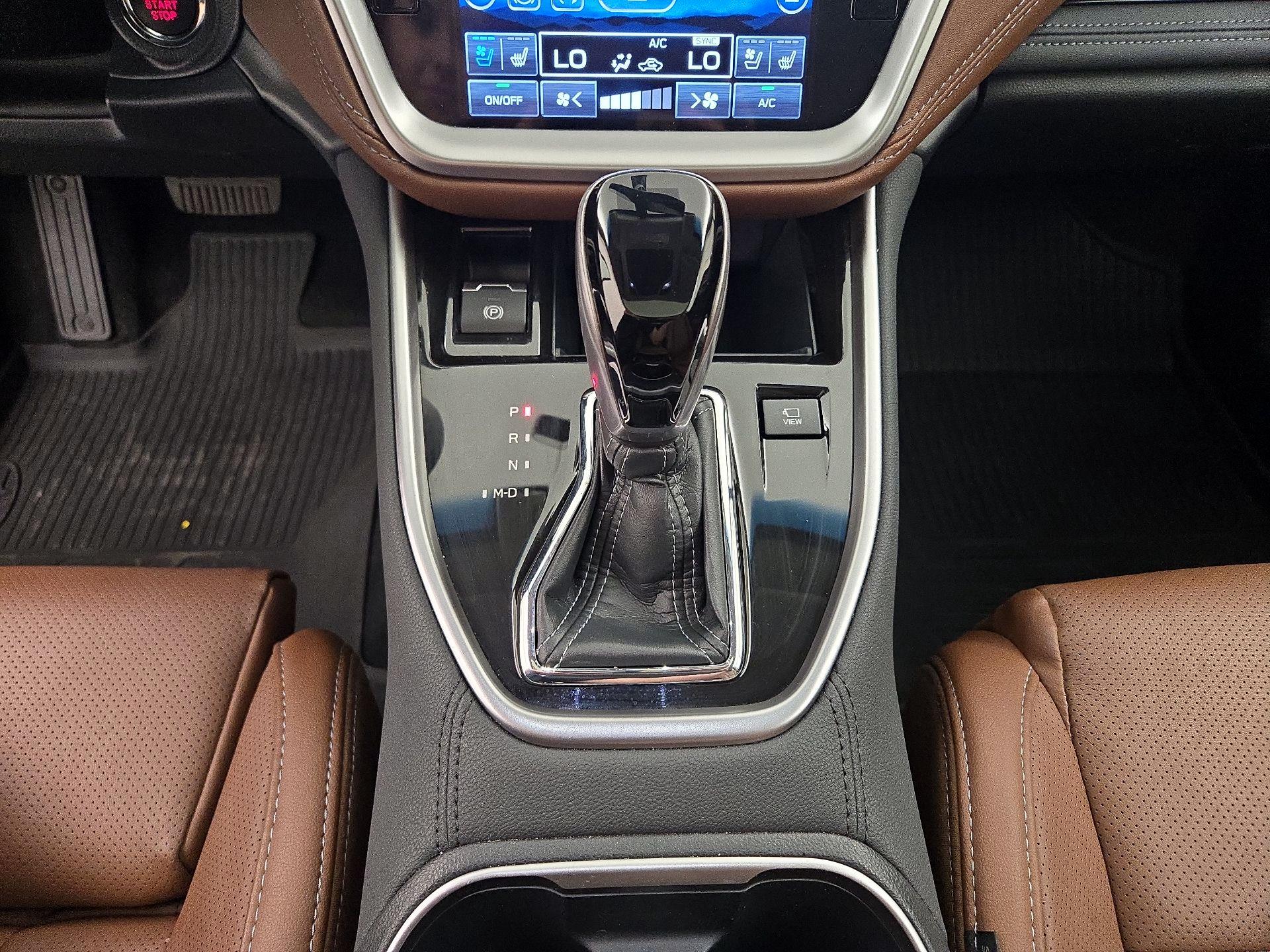 Thumbnail: 2022 Subaru Outback - 16