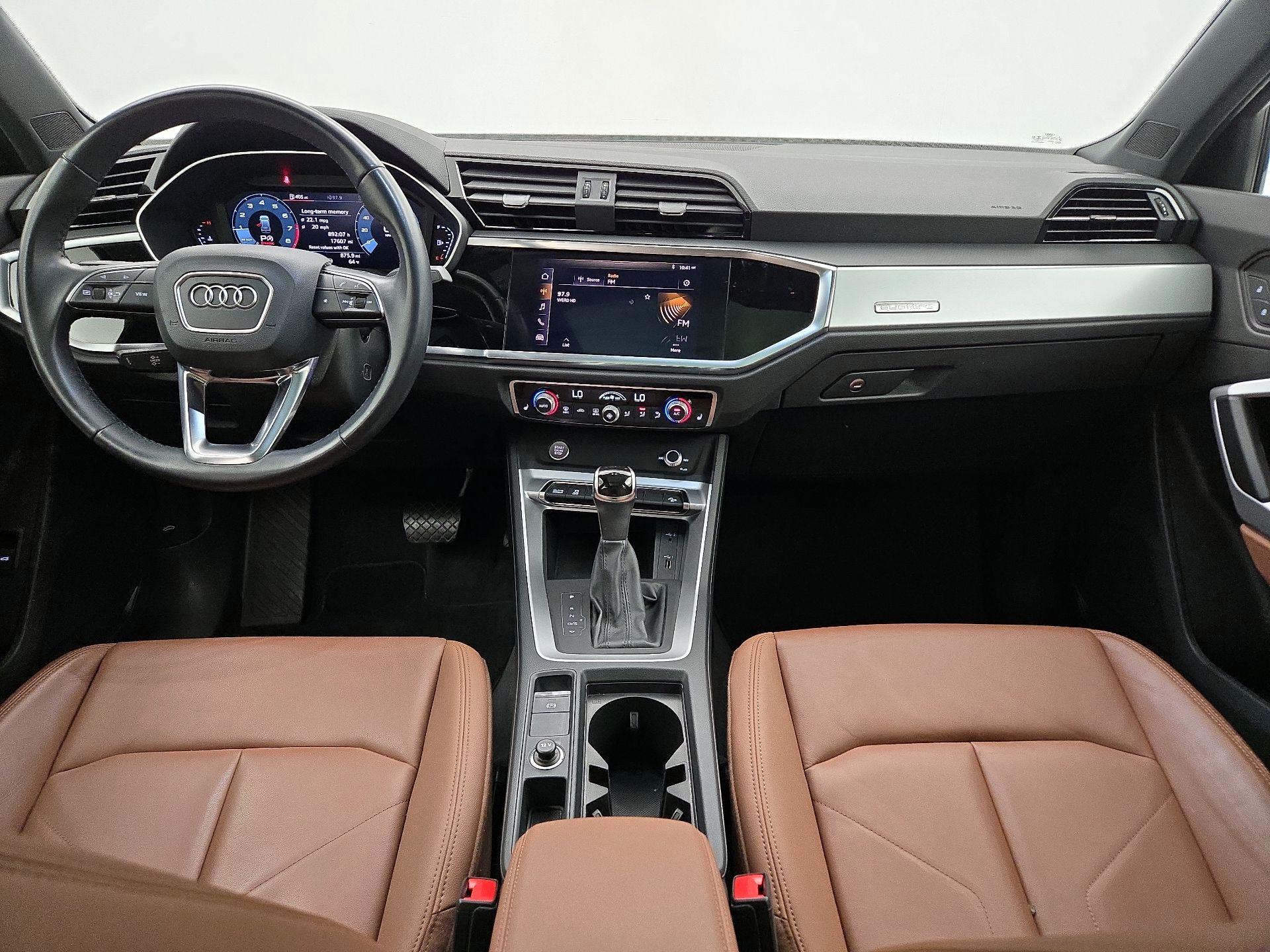 Thumbnail: 2020 Audi Q3 - 9