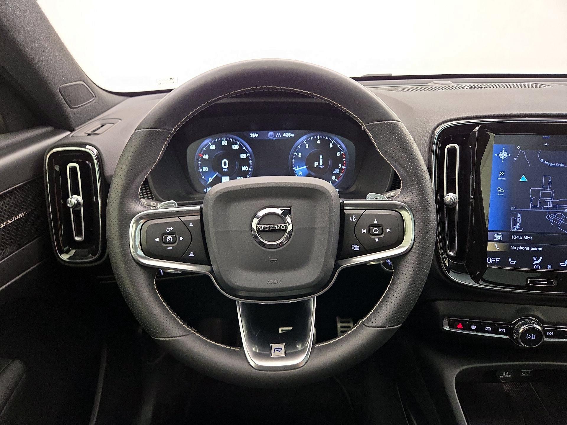 Thumbnail: 2019 Volvo XC40 - 10