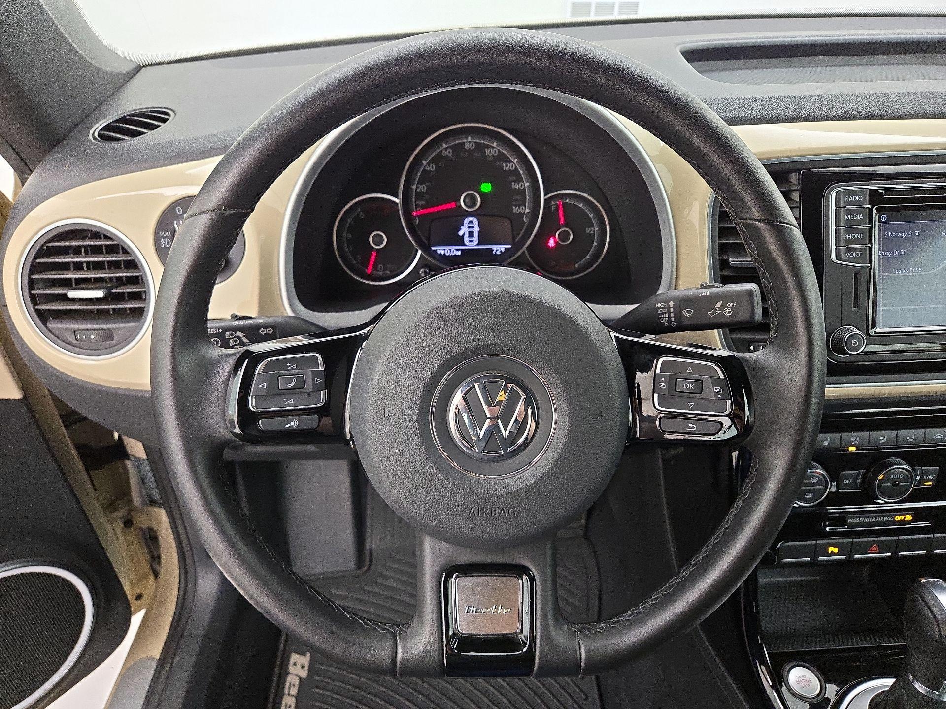 Thumbnail: 2019 Volkswagen Beetle - 10