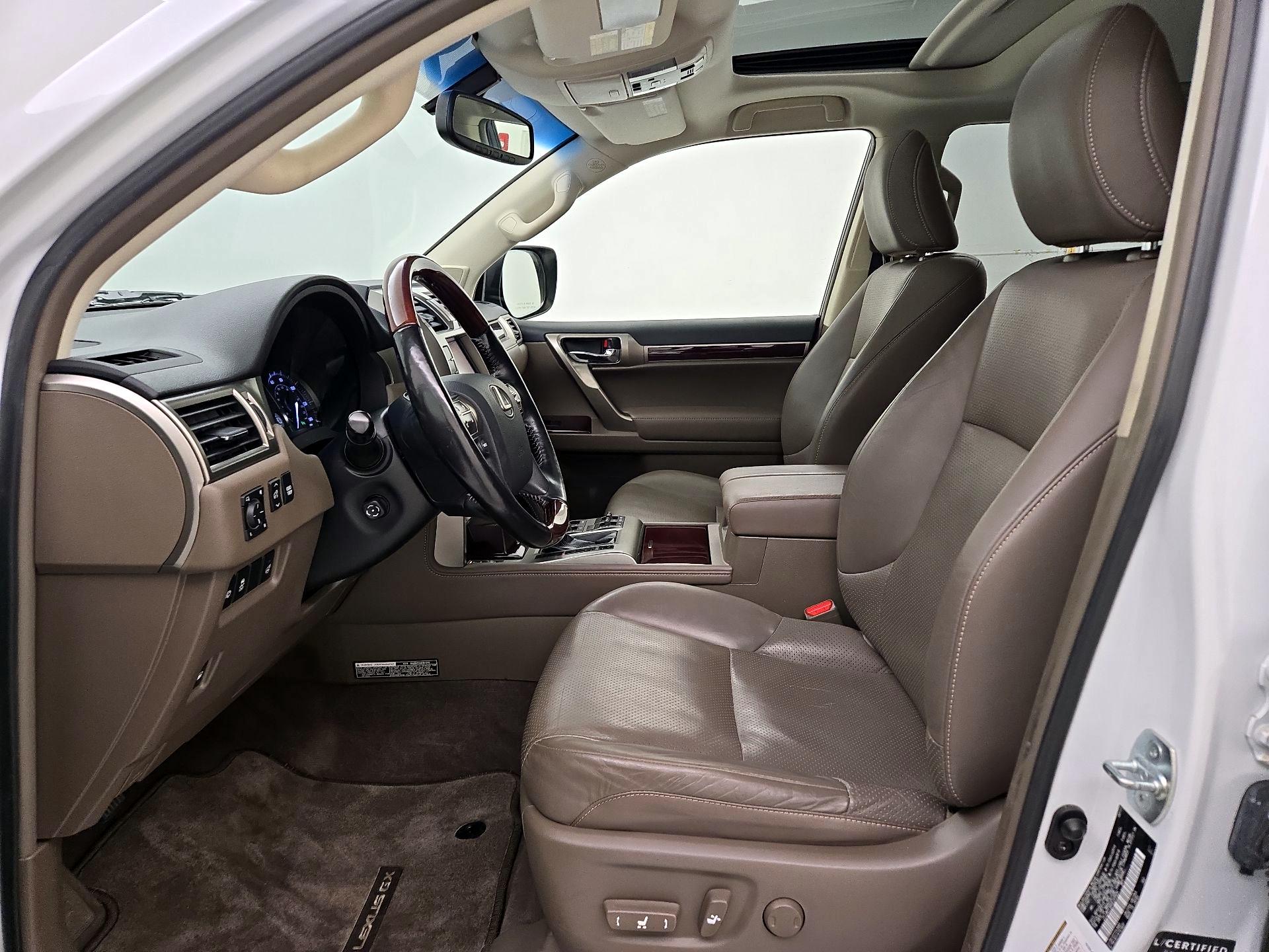 Thumbnail: 2017 Lexus GX - 11