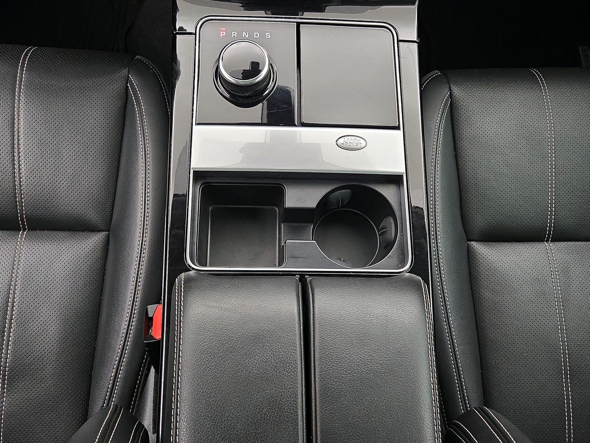 Thumbnail: 2019 Land Rover Range Rover Velar - 18