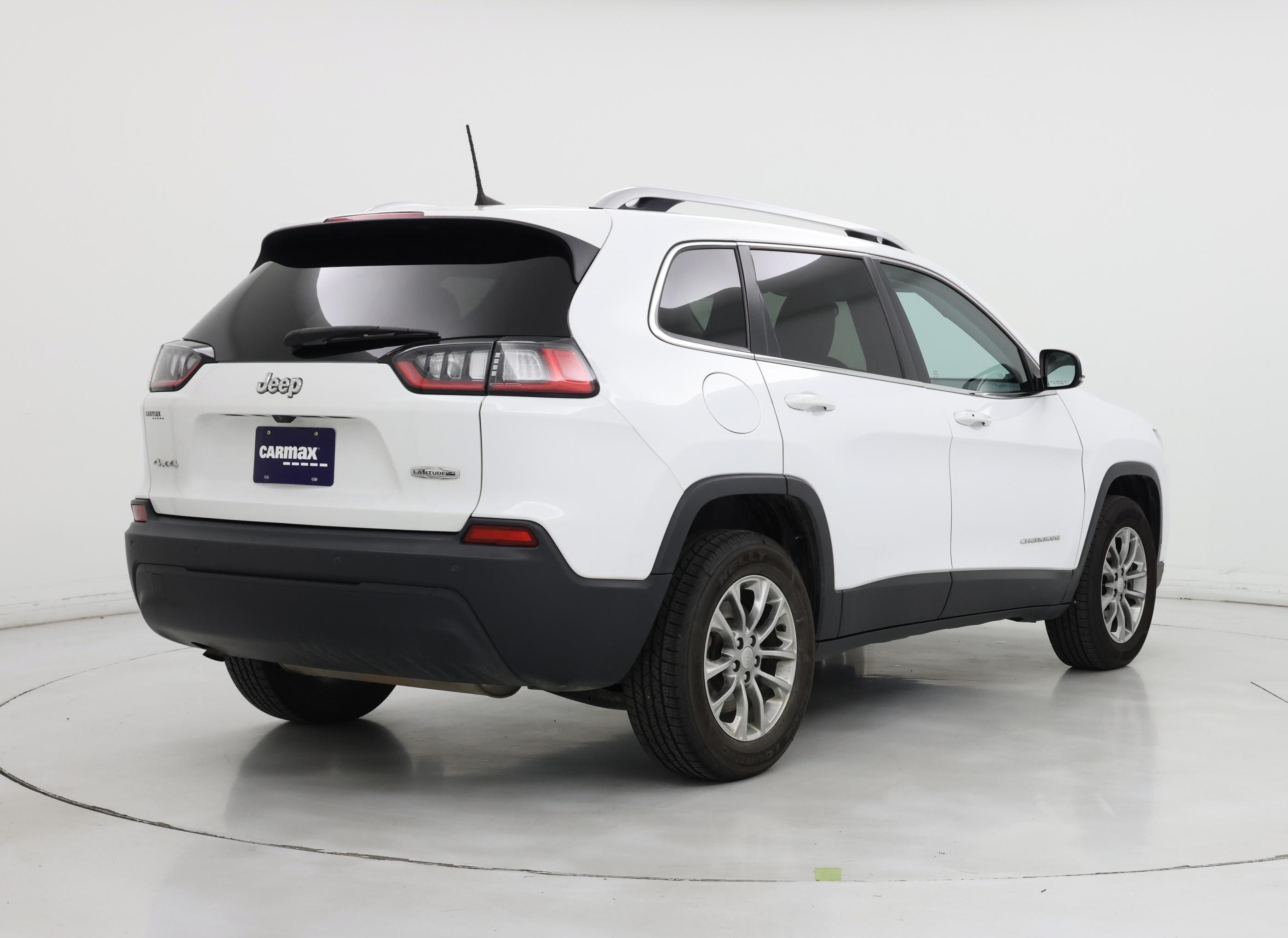 Thumbnail: 2020 Jeep Cherokee - 8