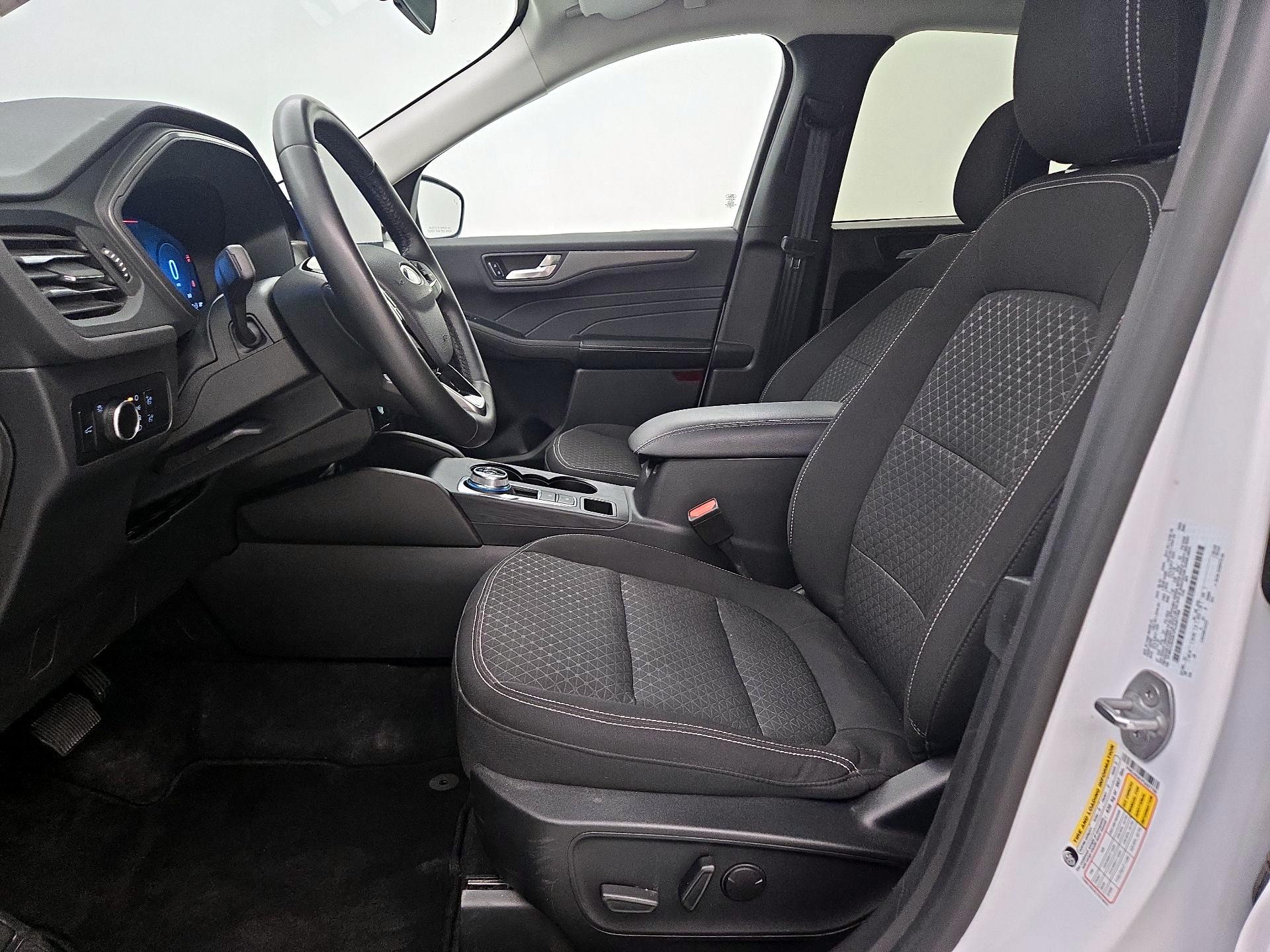 Thumbnail: 2023 Ford Escape - 11