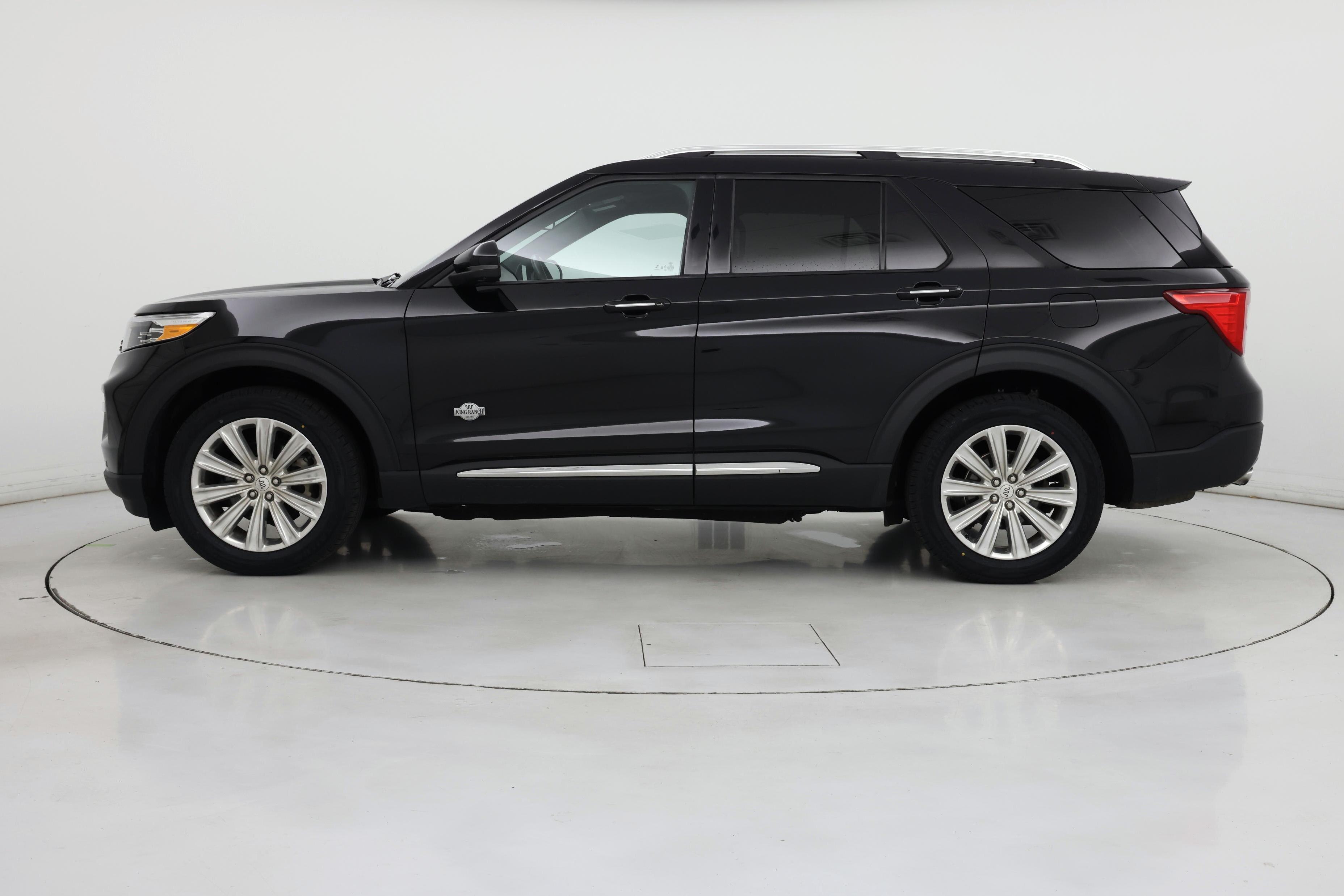 Thumbnail: 2022 Ford Explorer - 3
