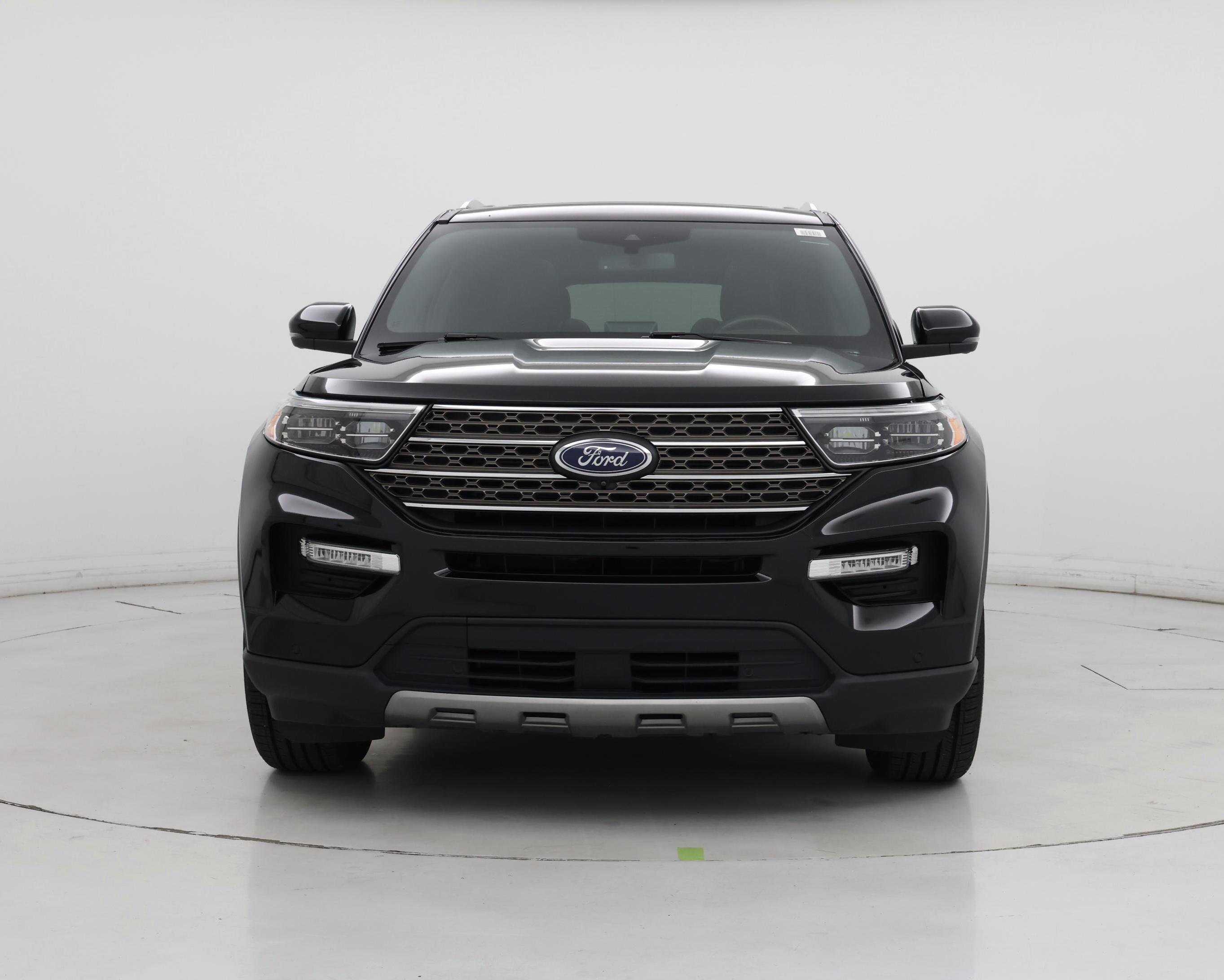 Thumbnail: 2022 Ford Explorer - 5
