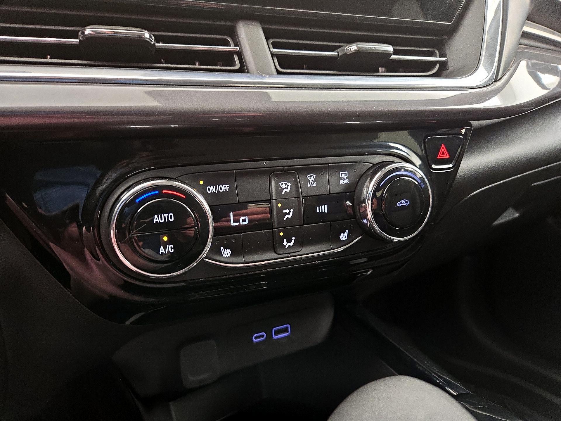 Thumbnail: 2024 Chevrolet Trax - 16