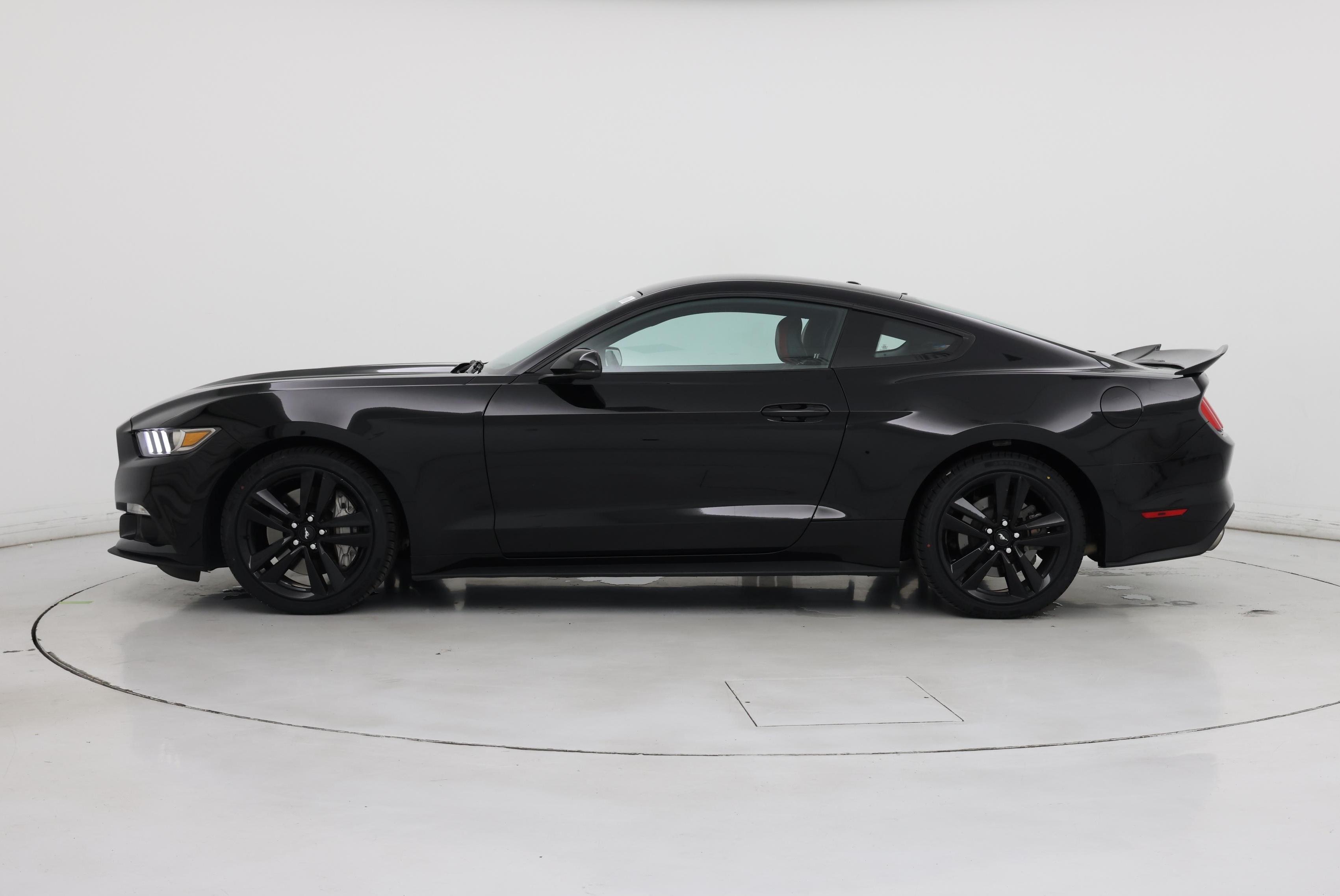 Thumbnail: 2015 Ford Mustang - 3