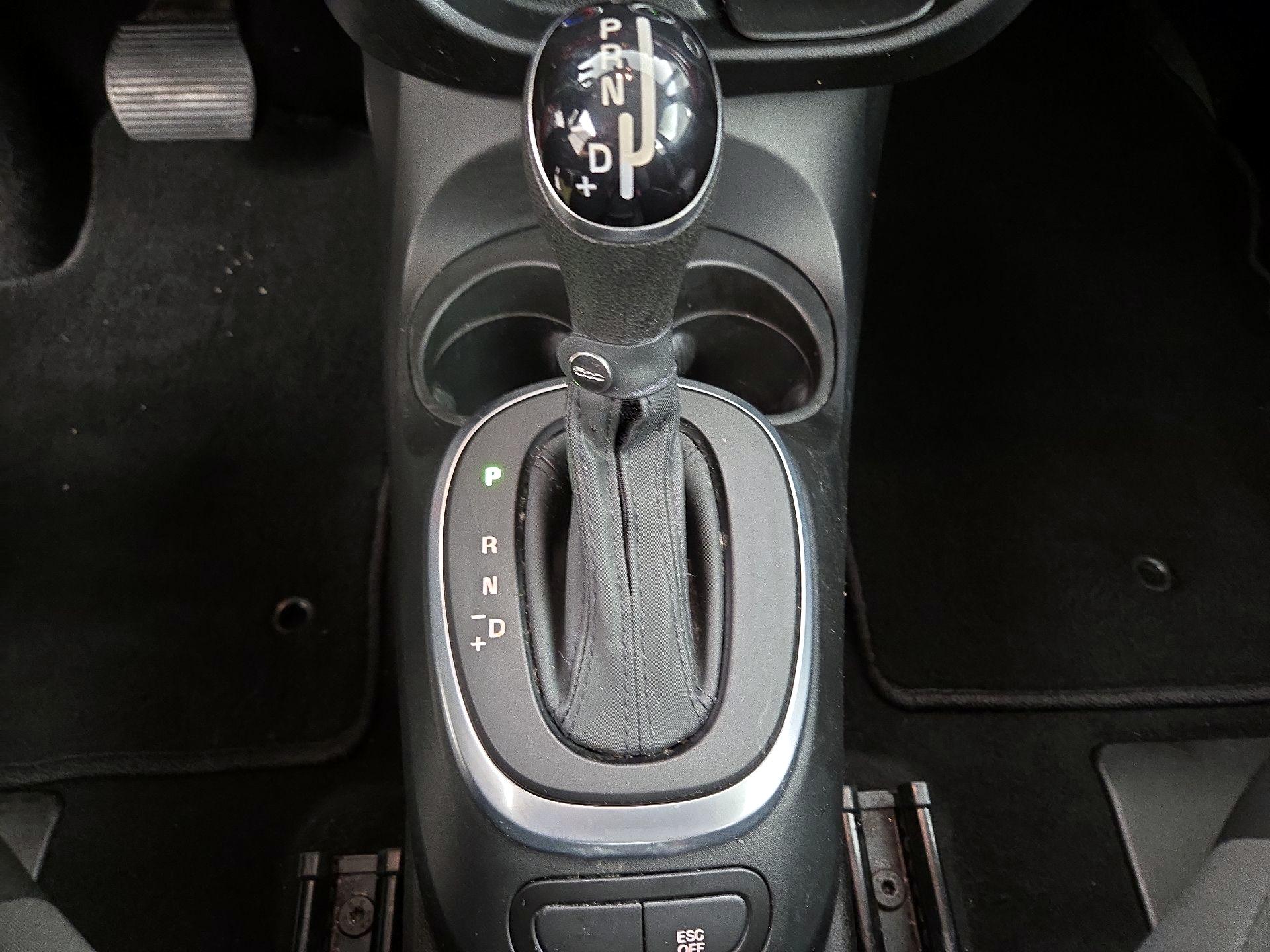 Thumbnail: 2016 Fiat 500L - 15