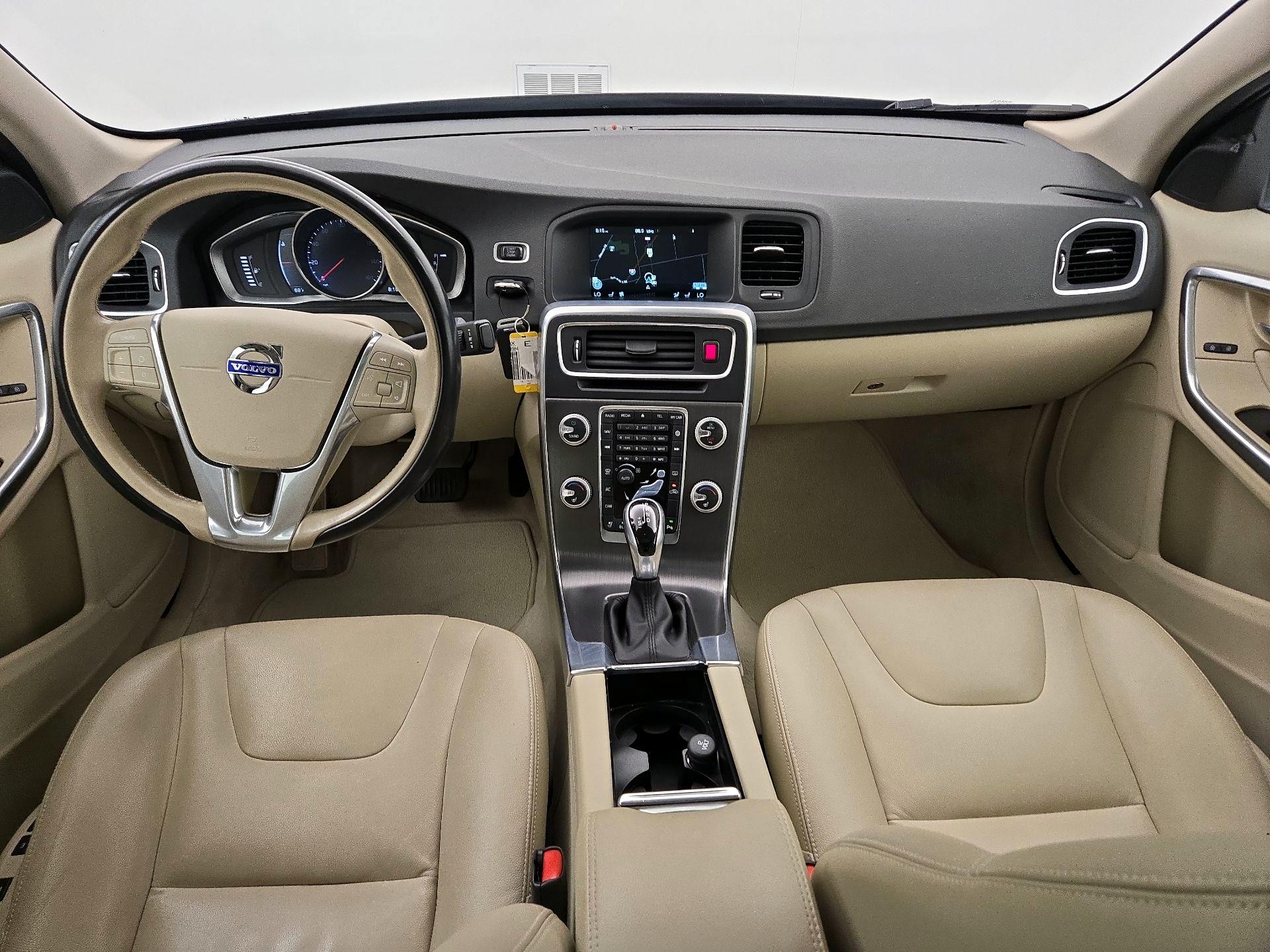 Thumbnail: 2016 Volvo S60 - 9