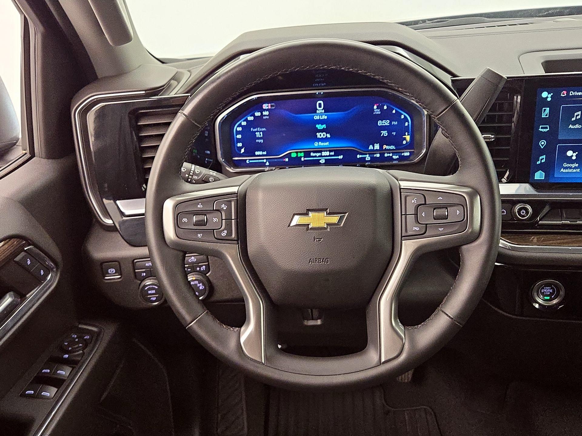 Thumbnail: 2024 Chevrolet Silverado 1500 - 10