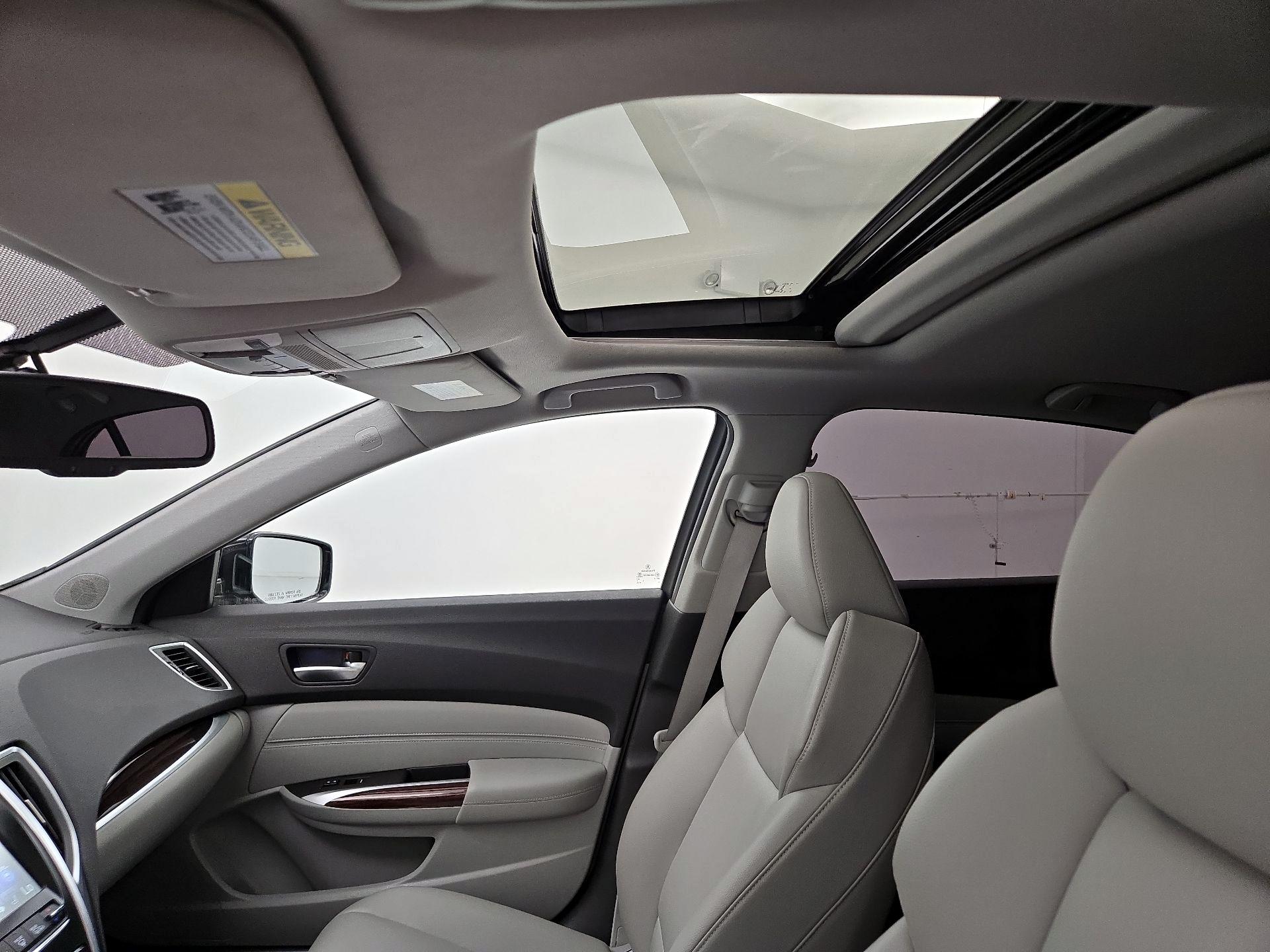 Thumbnail: 2016 Acura TLX - 19