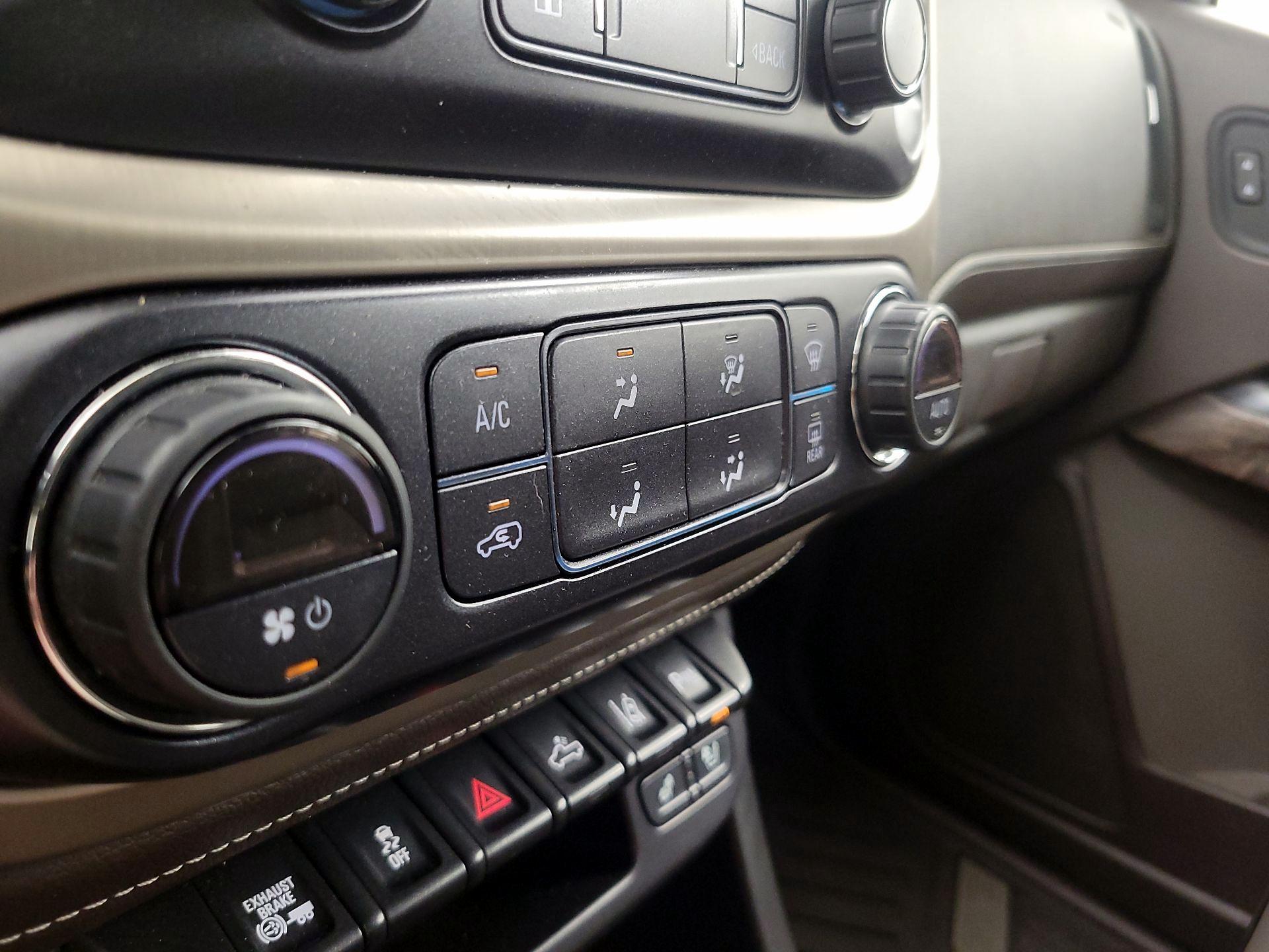 Thumbnail: 2021 GMC Canyon - 17