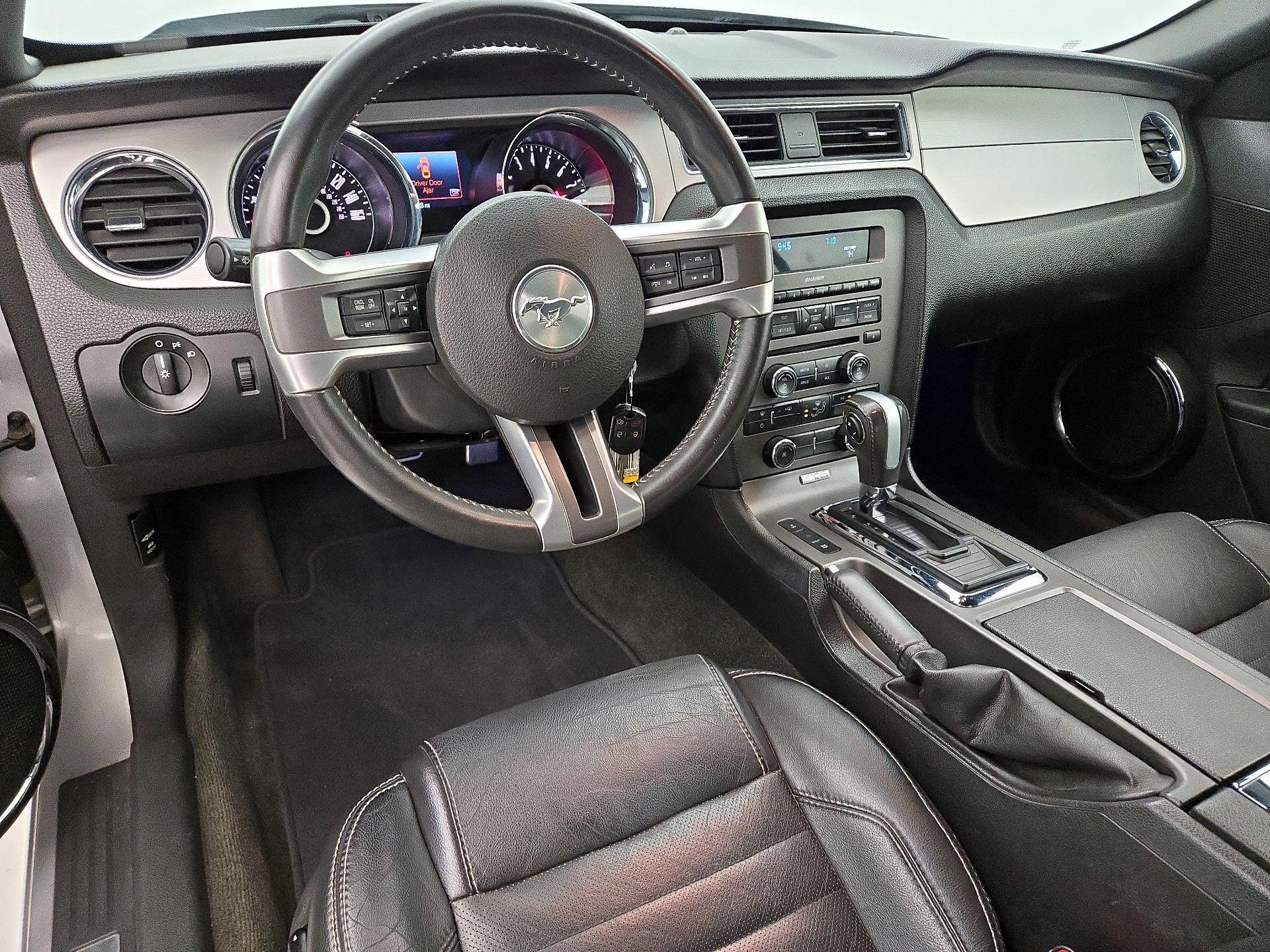 Thumbnail: 2014 Ford Mustang - 9